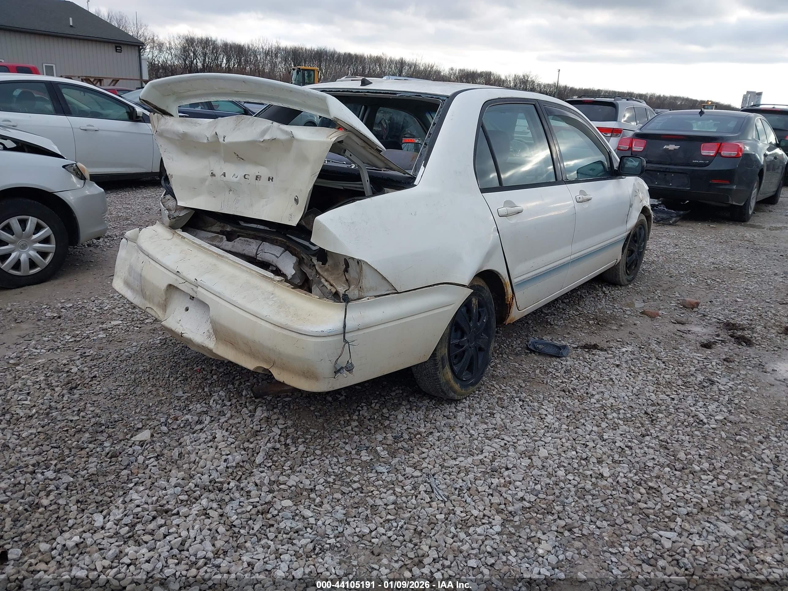 MITSUBISHI LANCER image 4