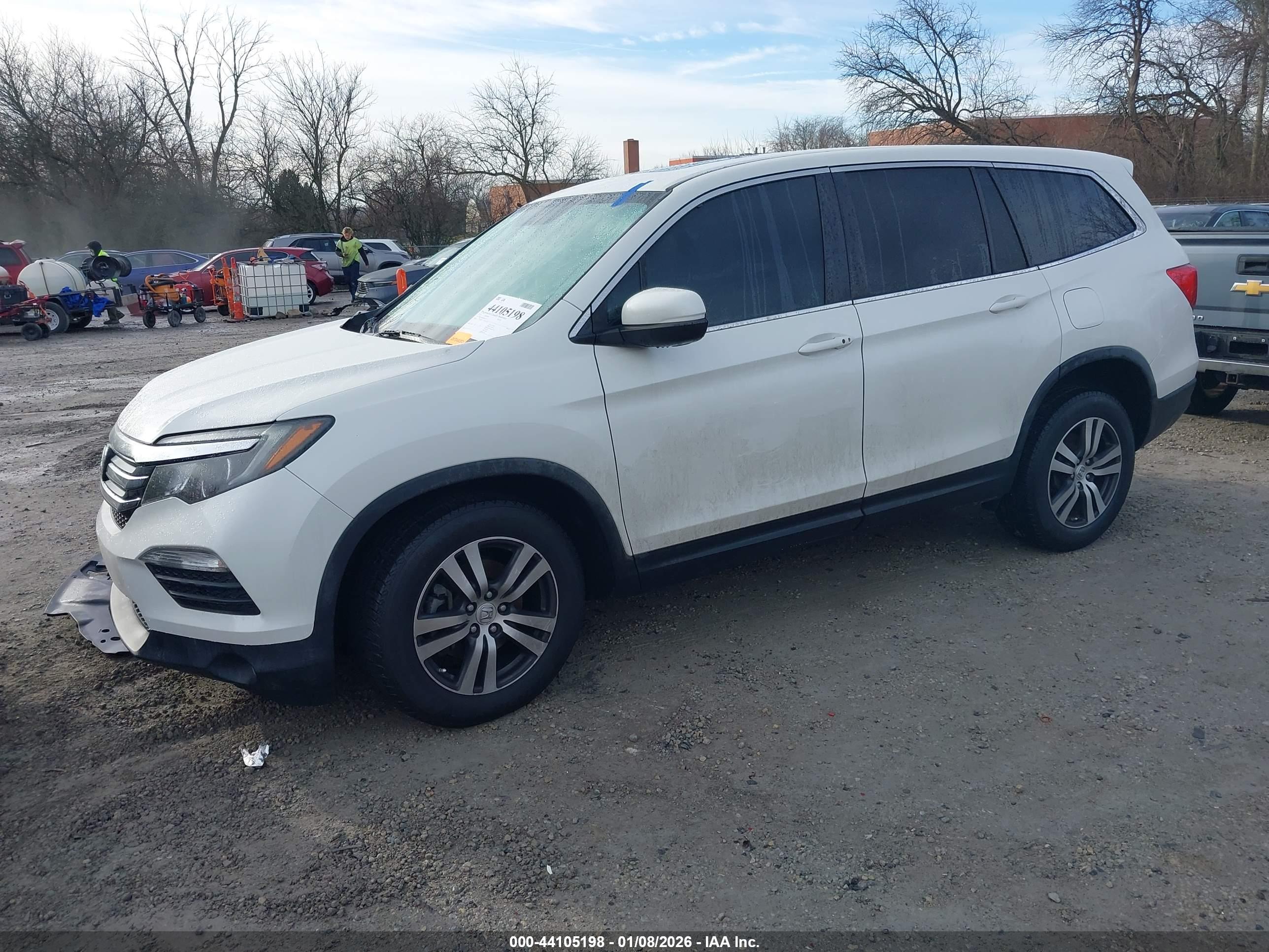 HONDA PILOT image 2