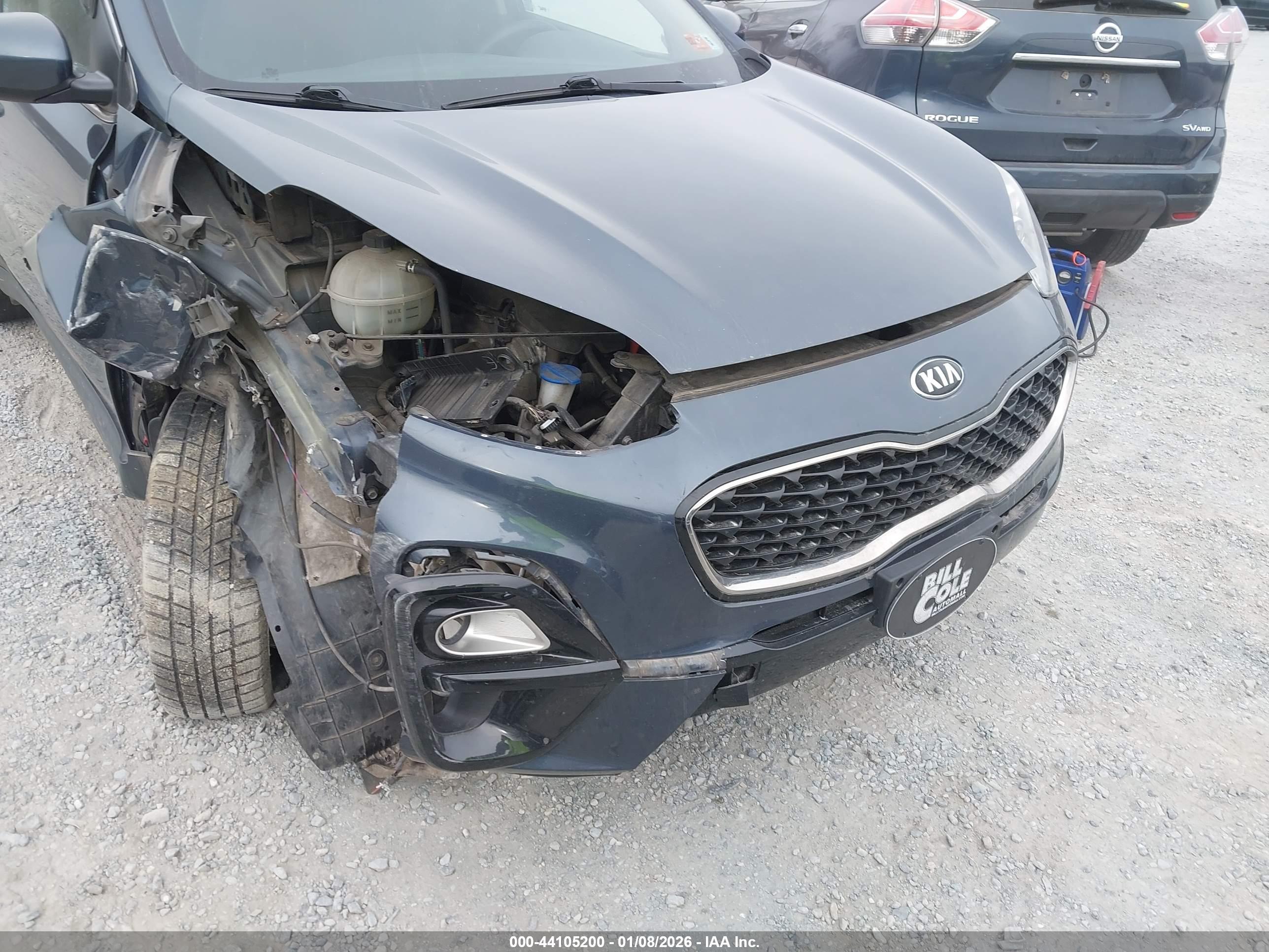 KIA SPORTAGE image 6