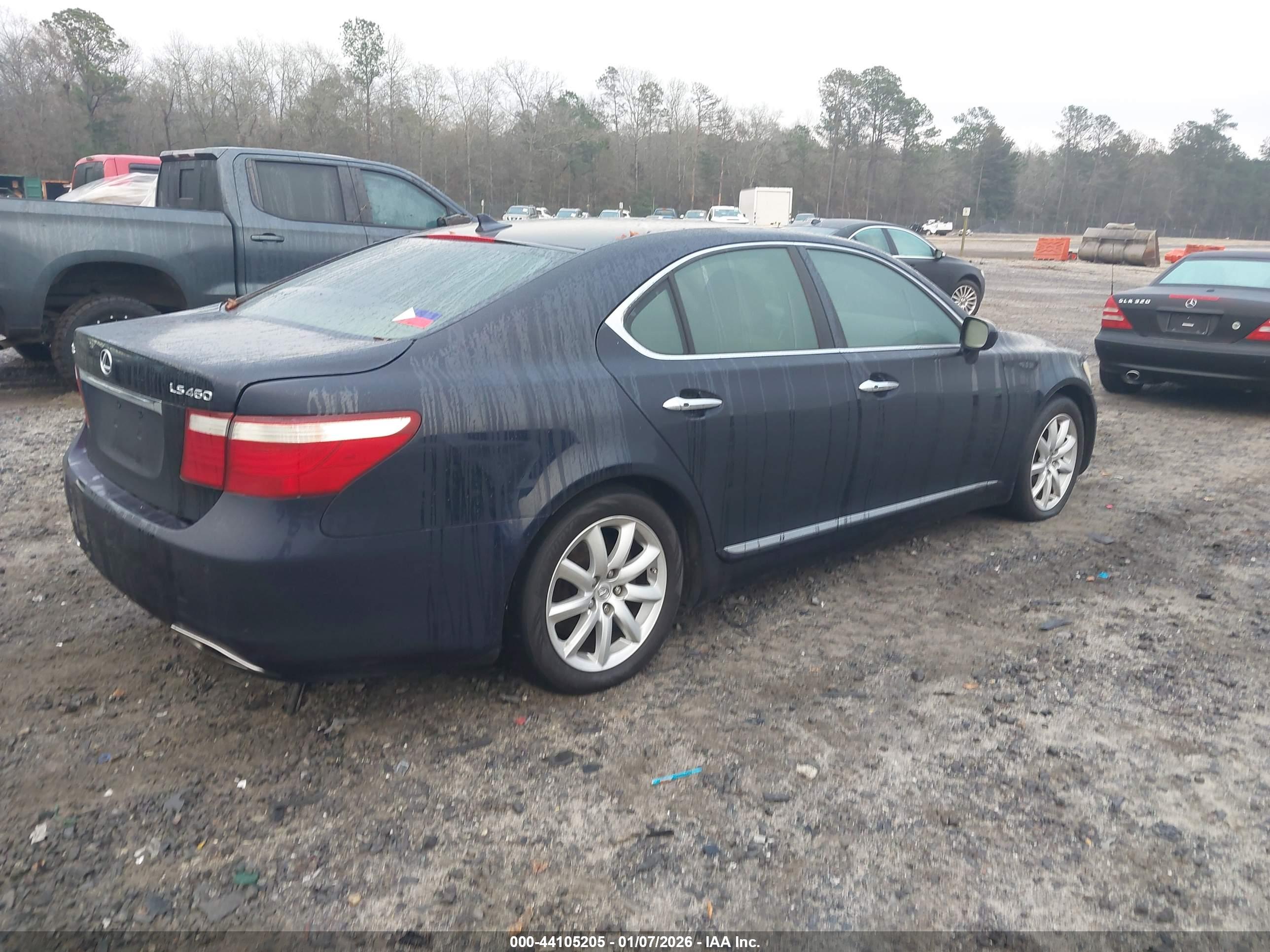 LEXUS LS image 4