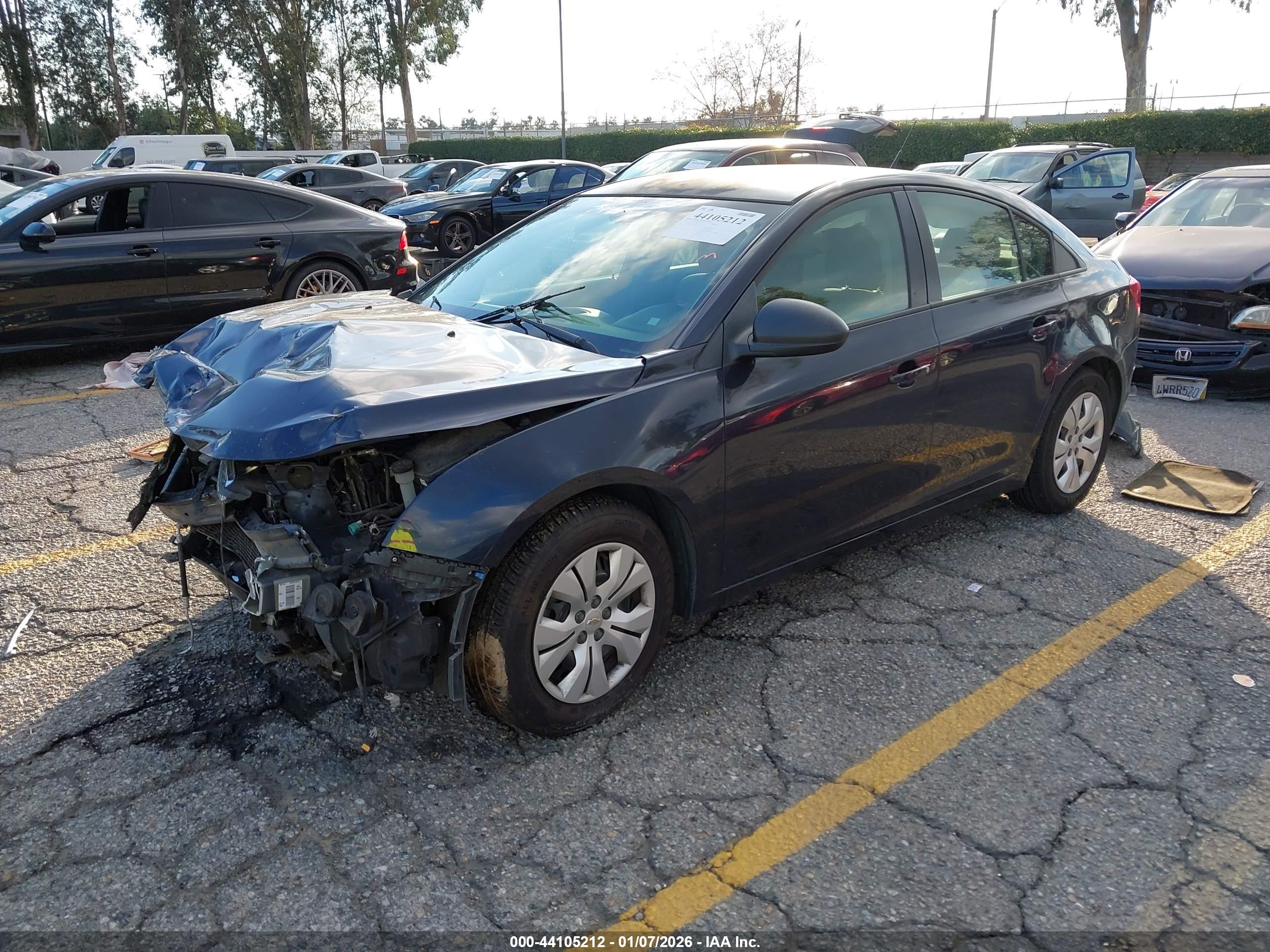 CHEVROLET CRUZE image 2