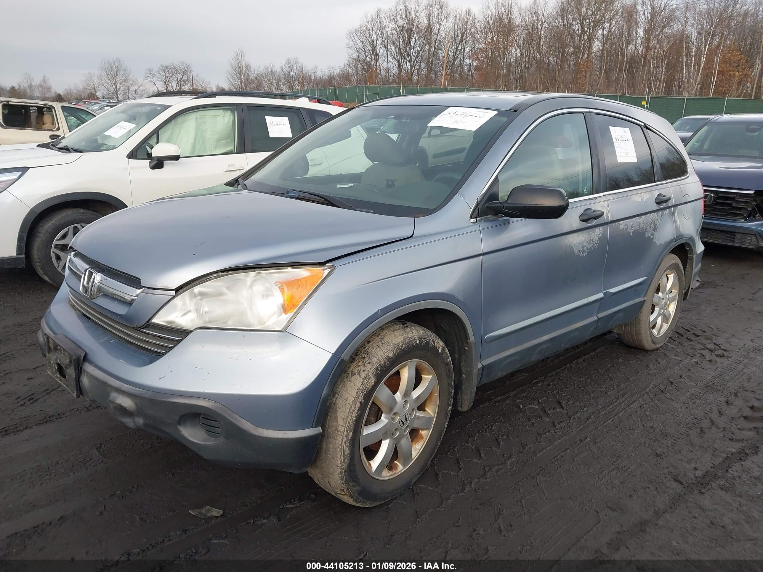 HONDA CR-V image 2