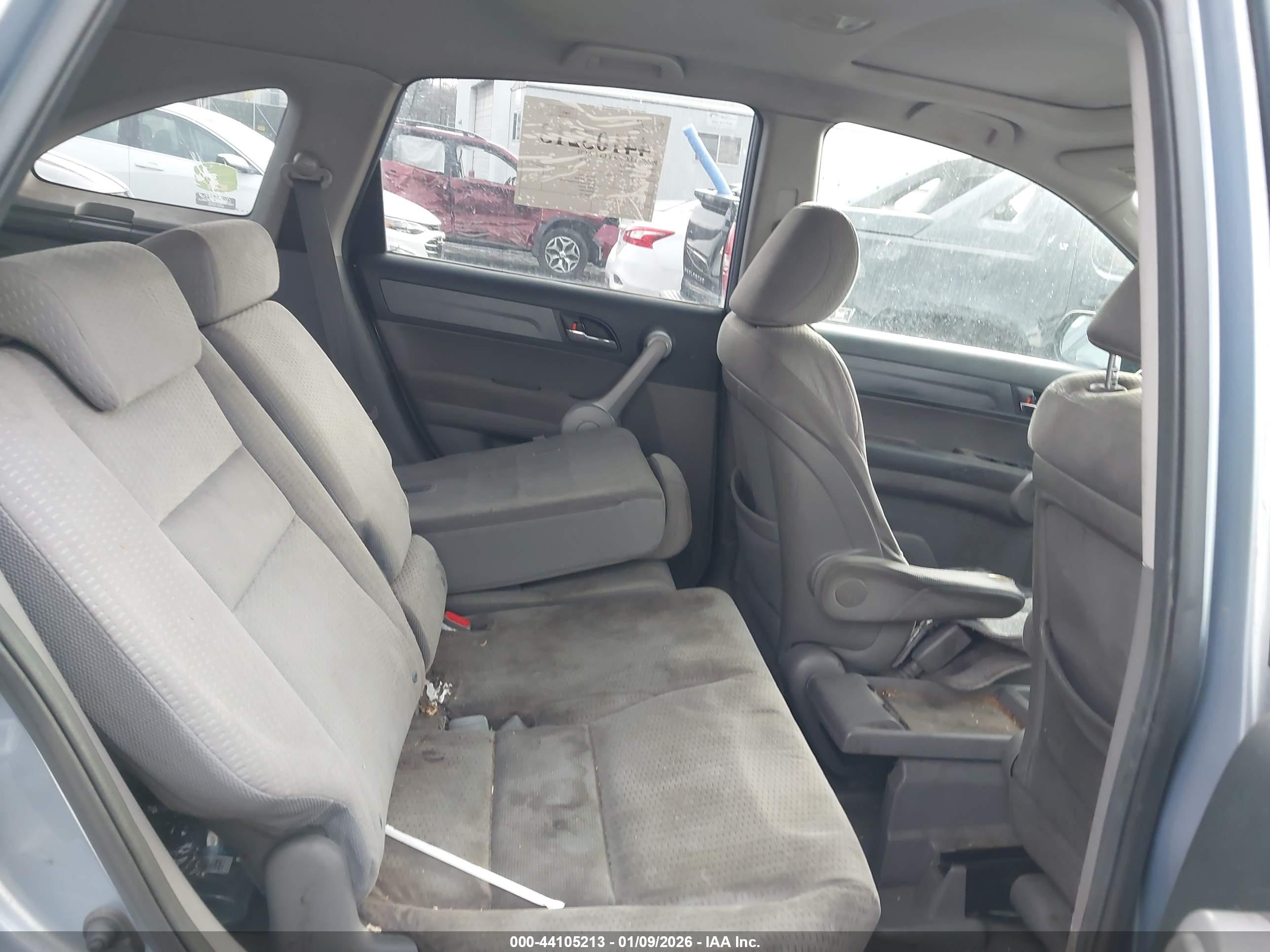 HONDA CR-V image 8