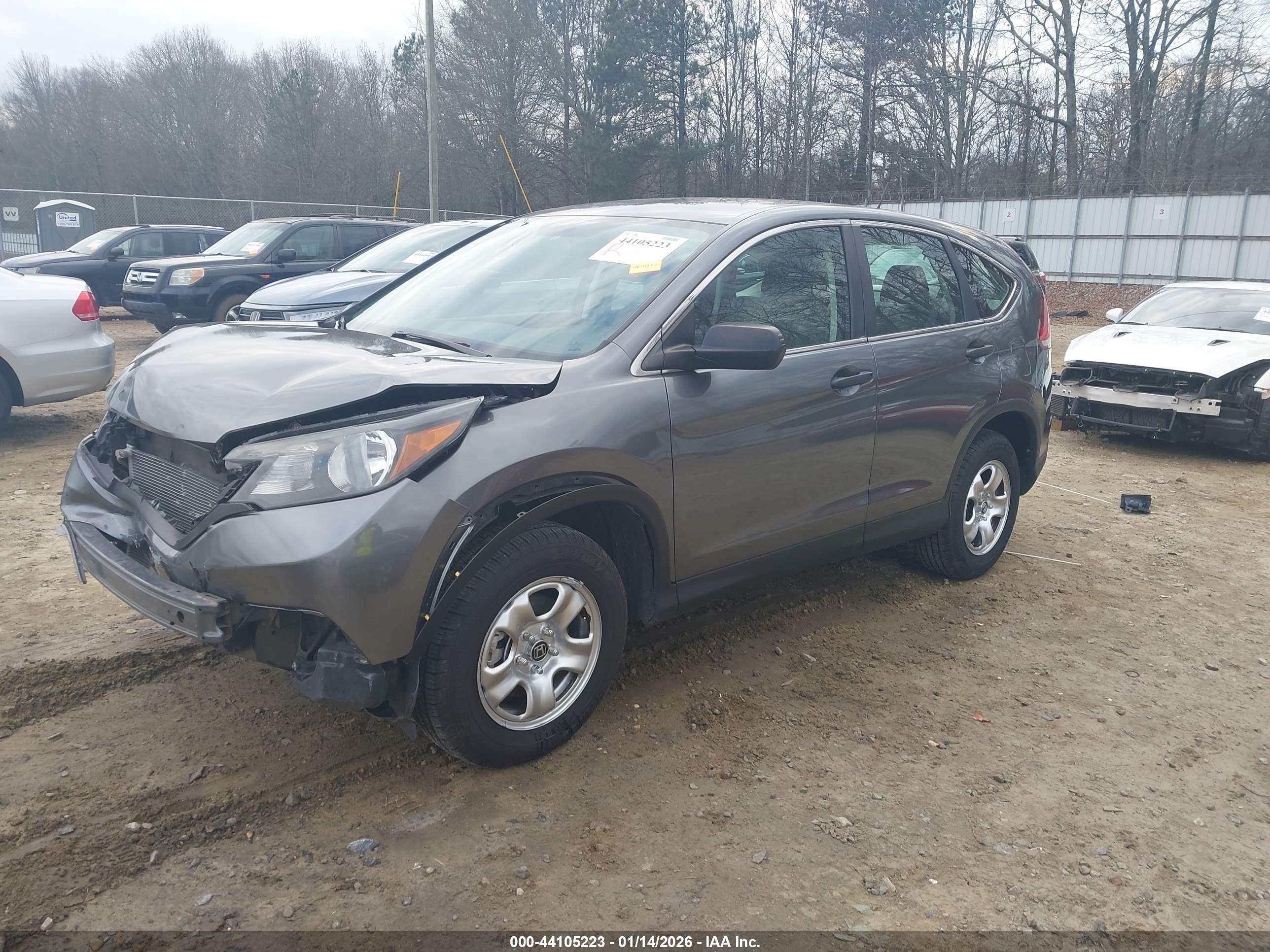 HONDA CR-V image 2