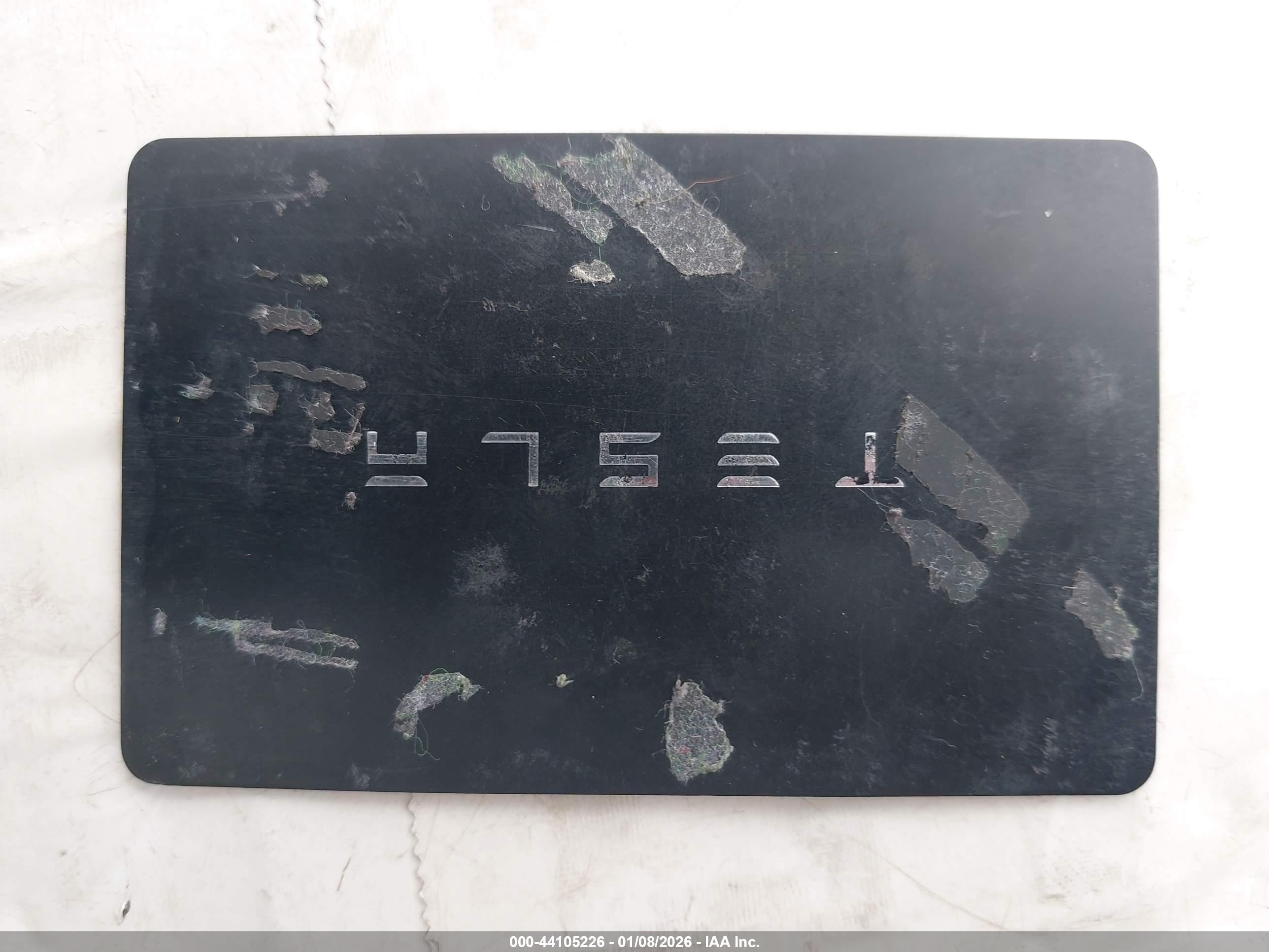 TESLA MODEL image 11