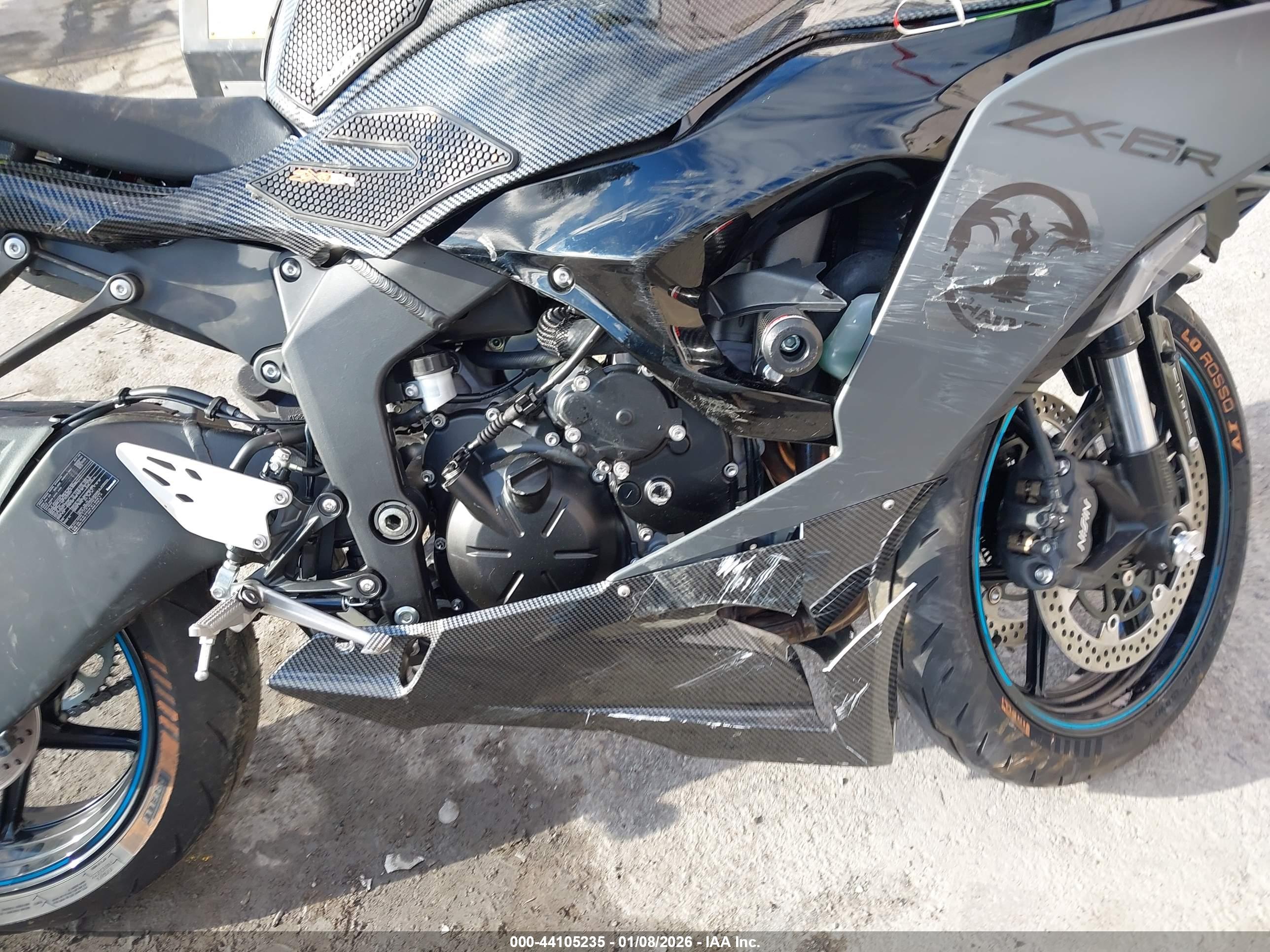 KAWASAKI ZX636 image 8