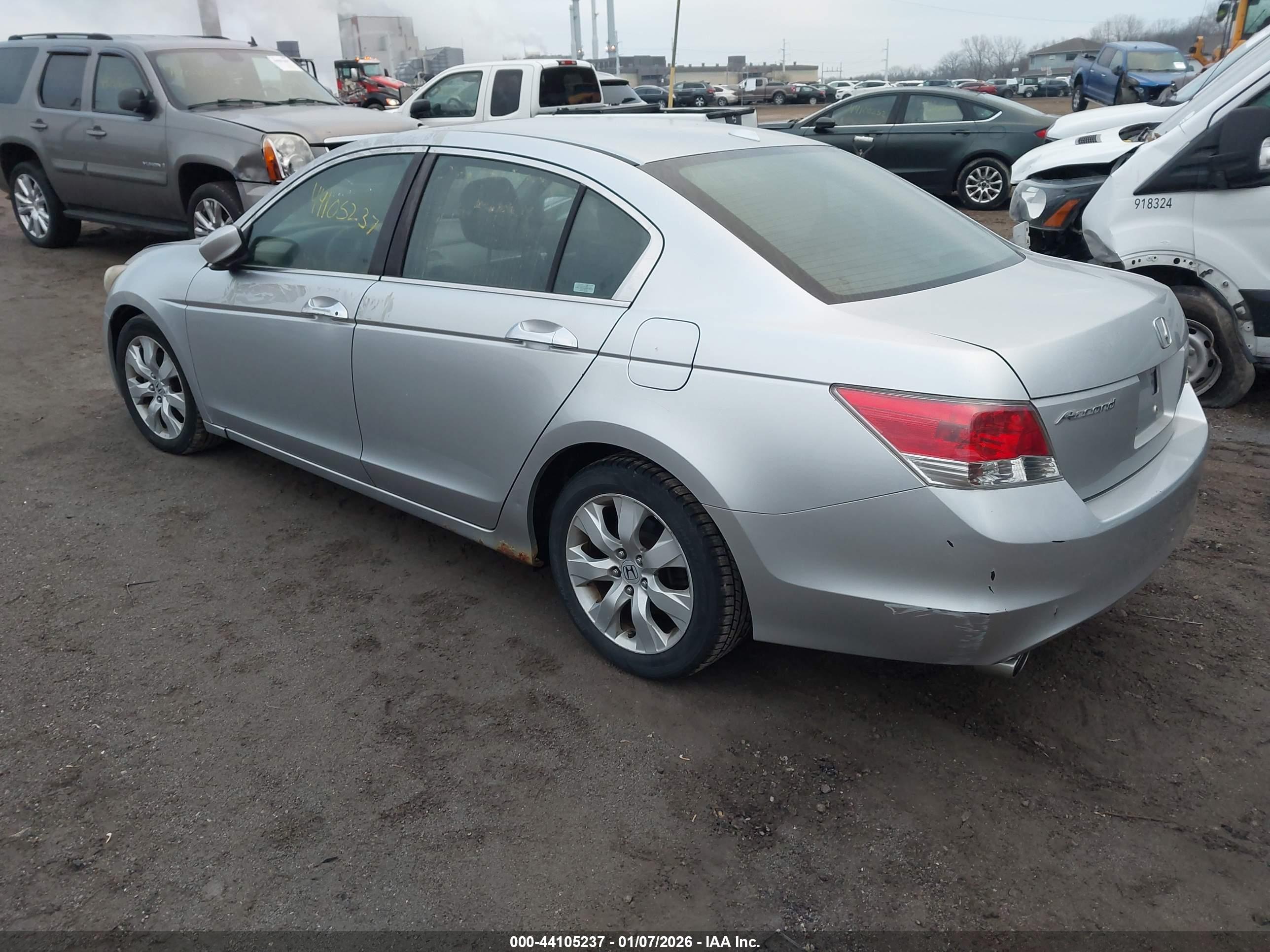 HONDA ACCORD image 3