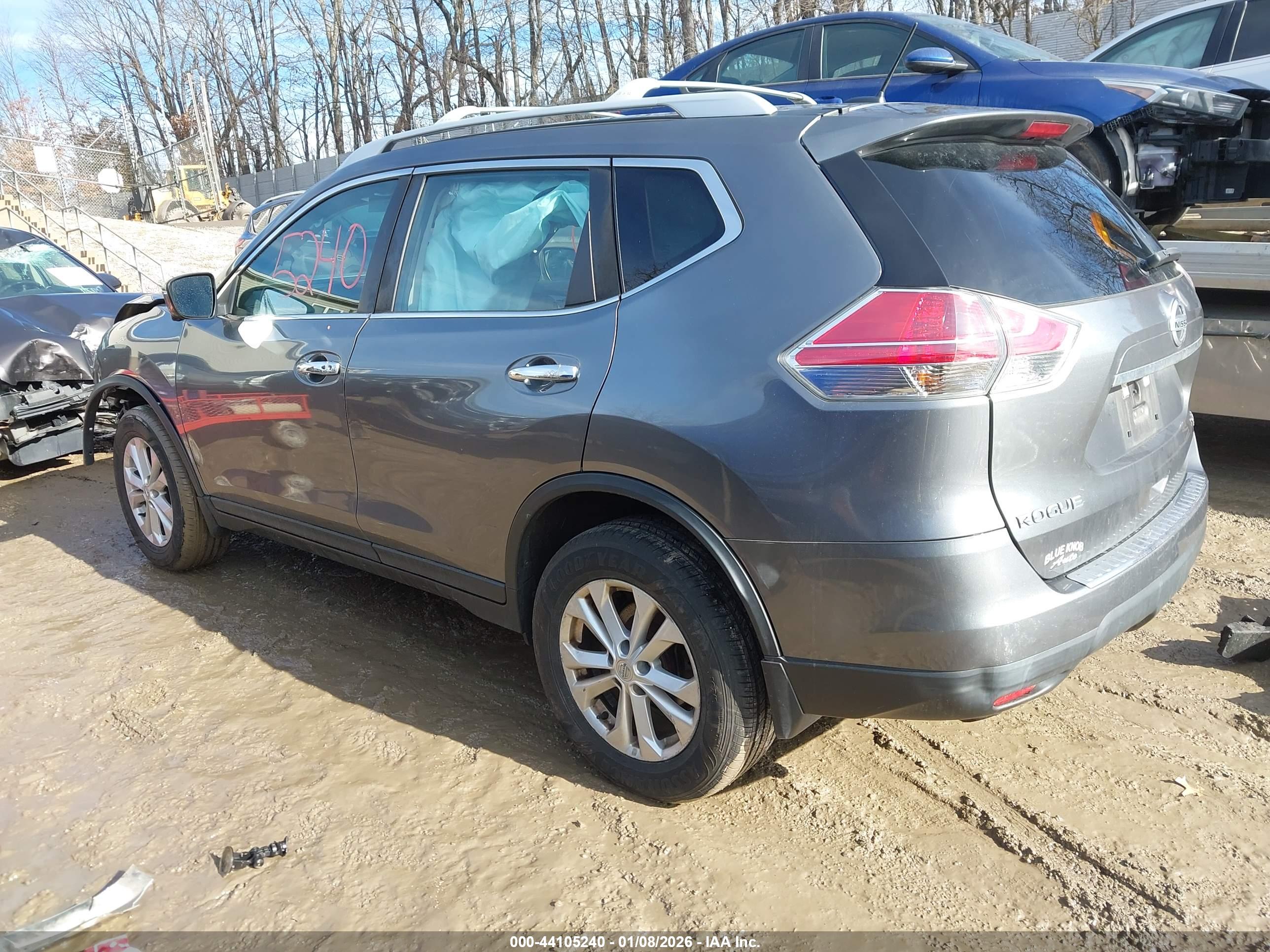 NISSAN ROGUE image 3
