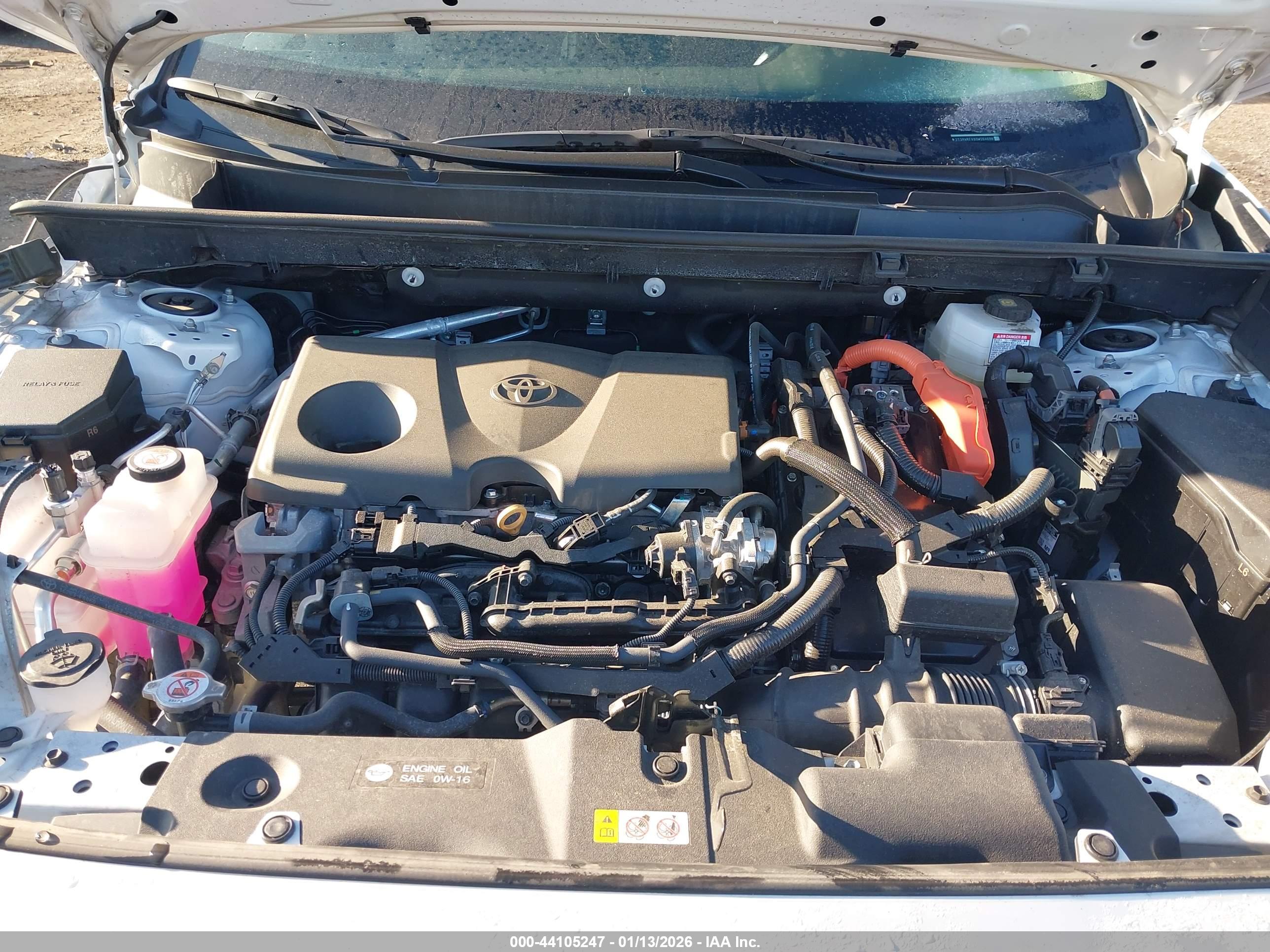 TOYOTA RAV4 image 10