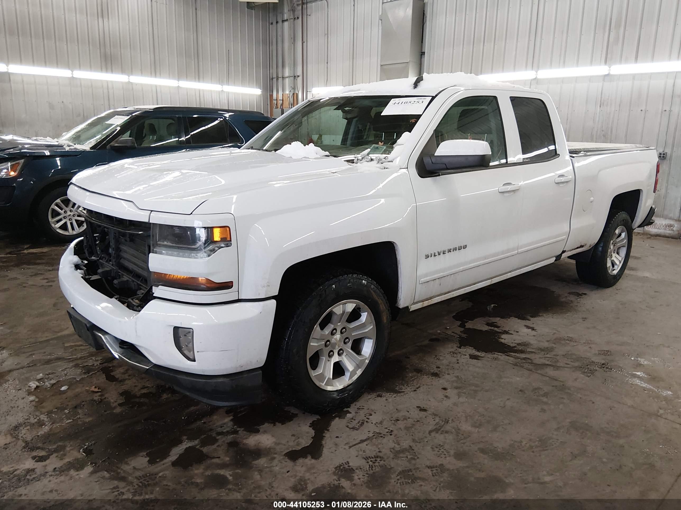 CHEVROLET SILVERADO image 2