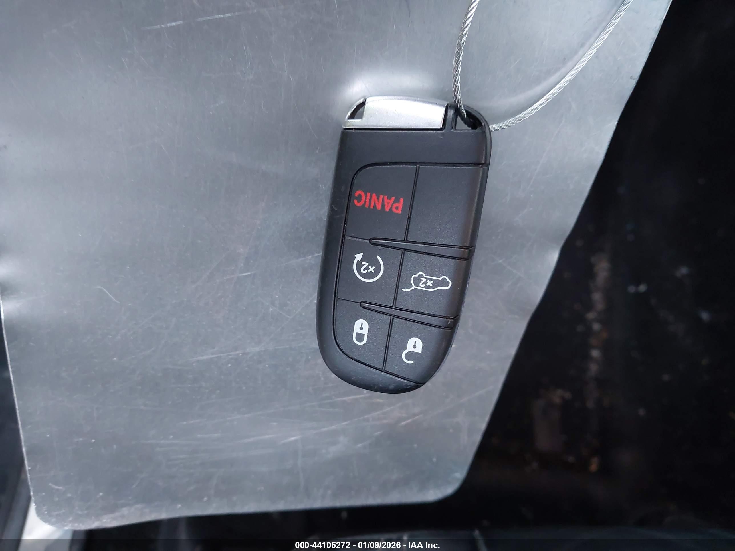 JEEP GRAND image 11