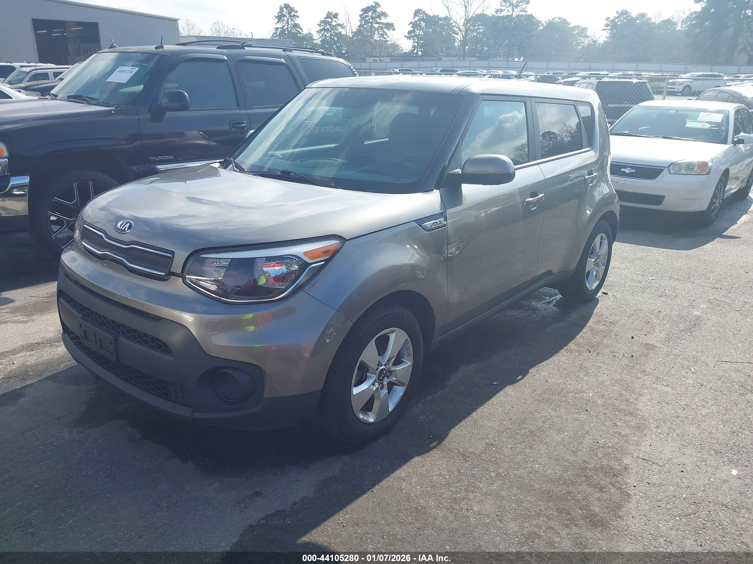 KIA SOUL image 2