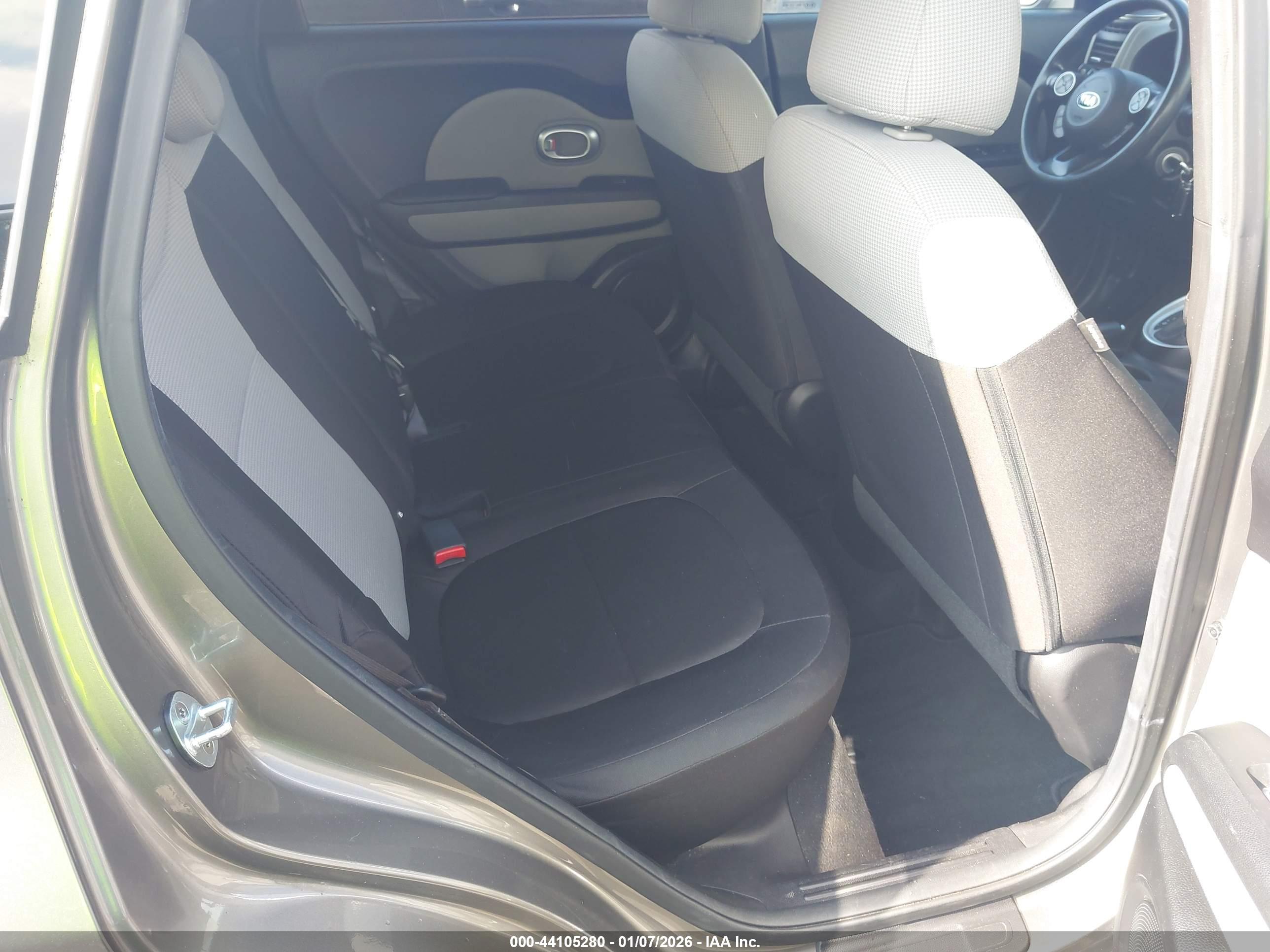 KIA SOUL image 8