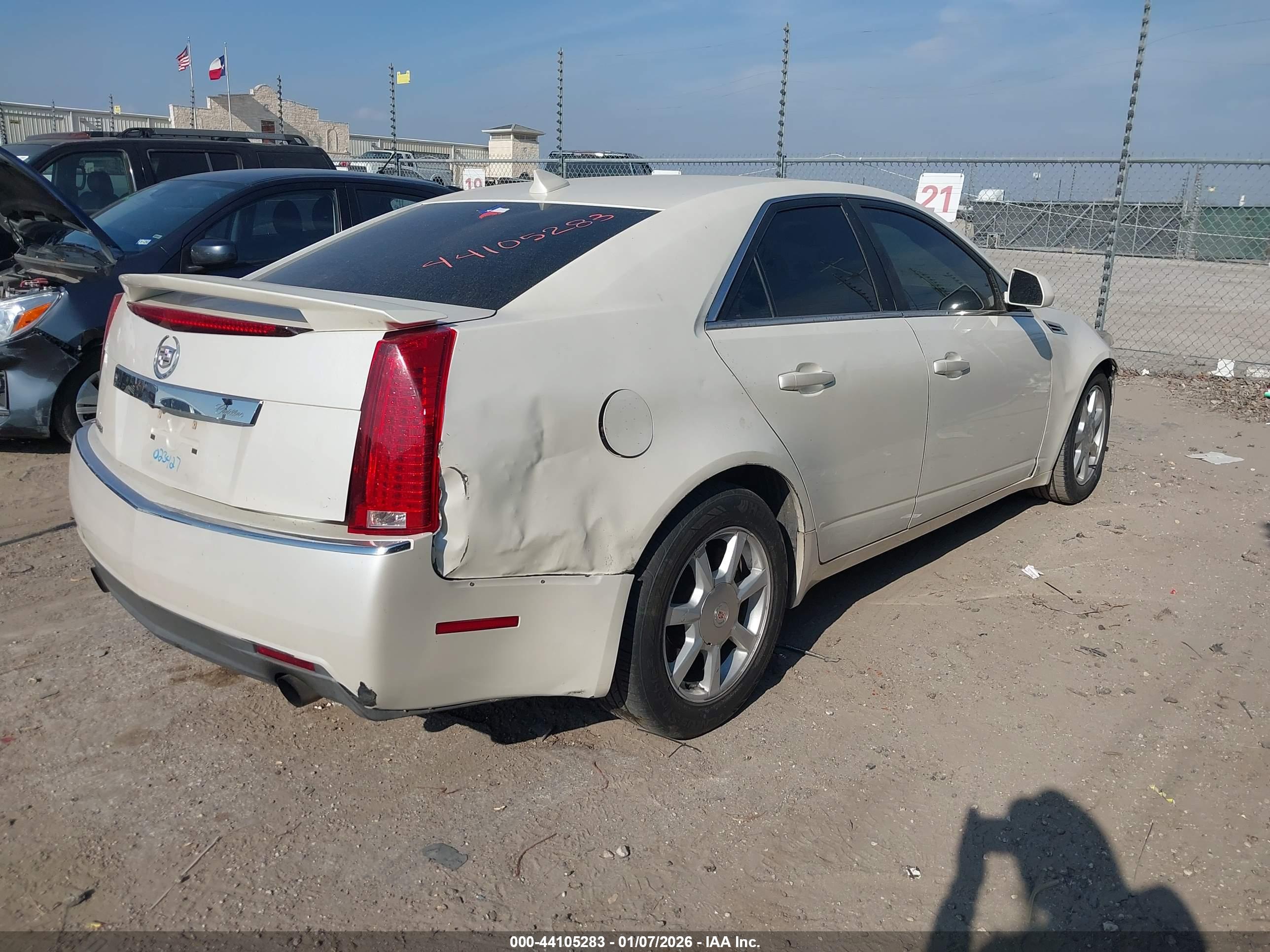 CADILLAC CTS image 4