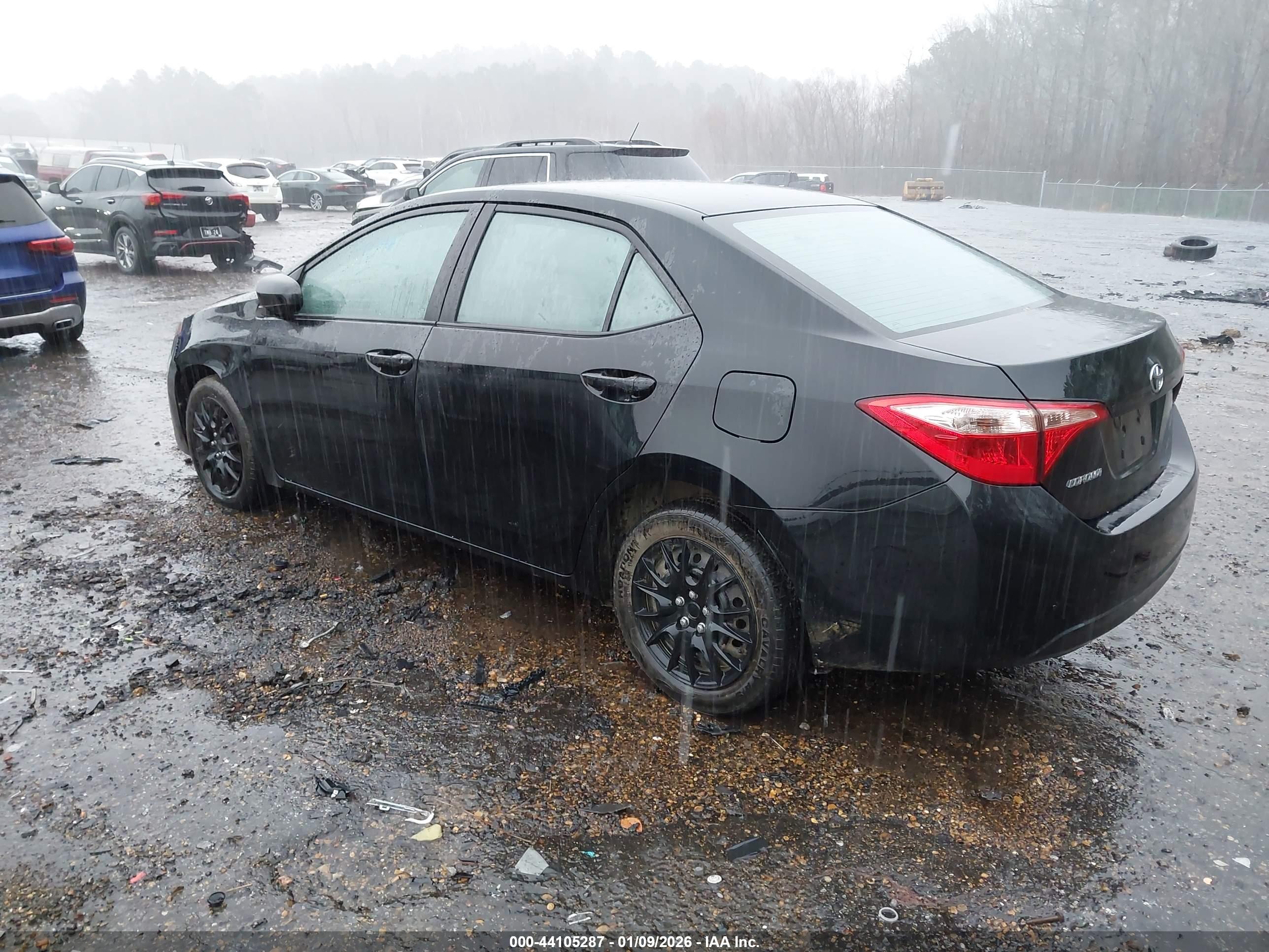 TOYOTA COROLLA image 3