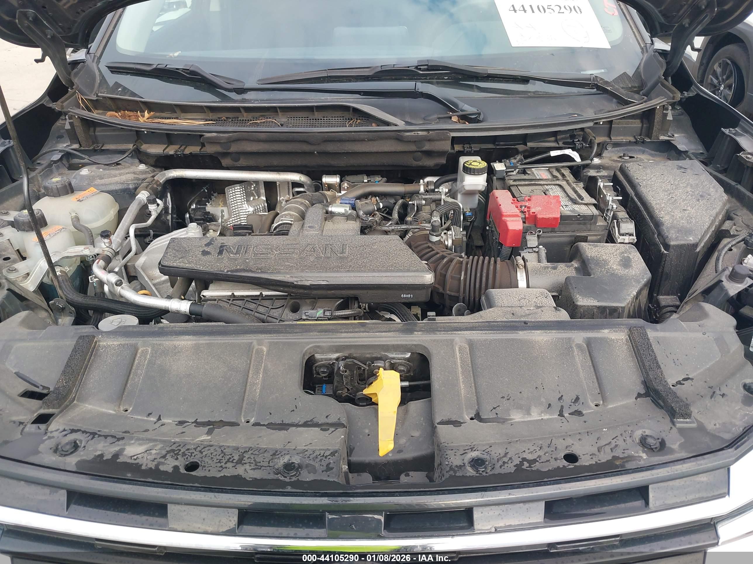 NISSAN ROGUE image 10