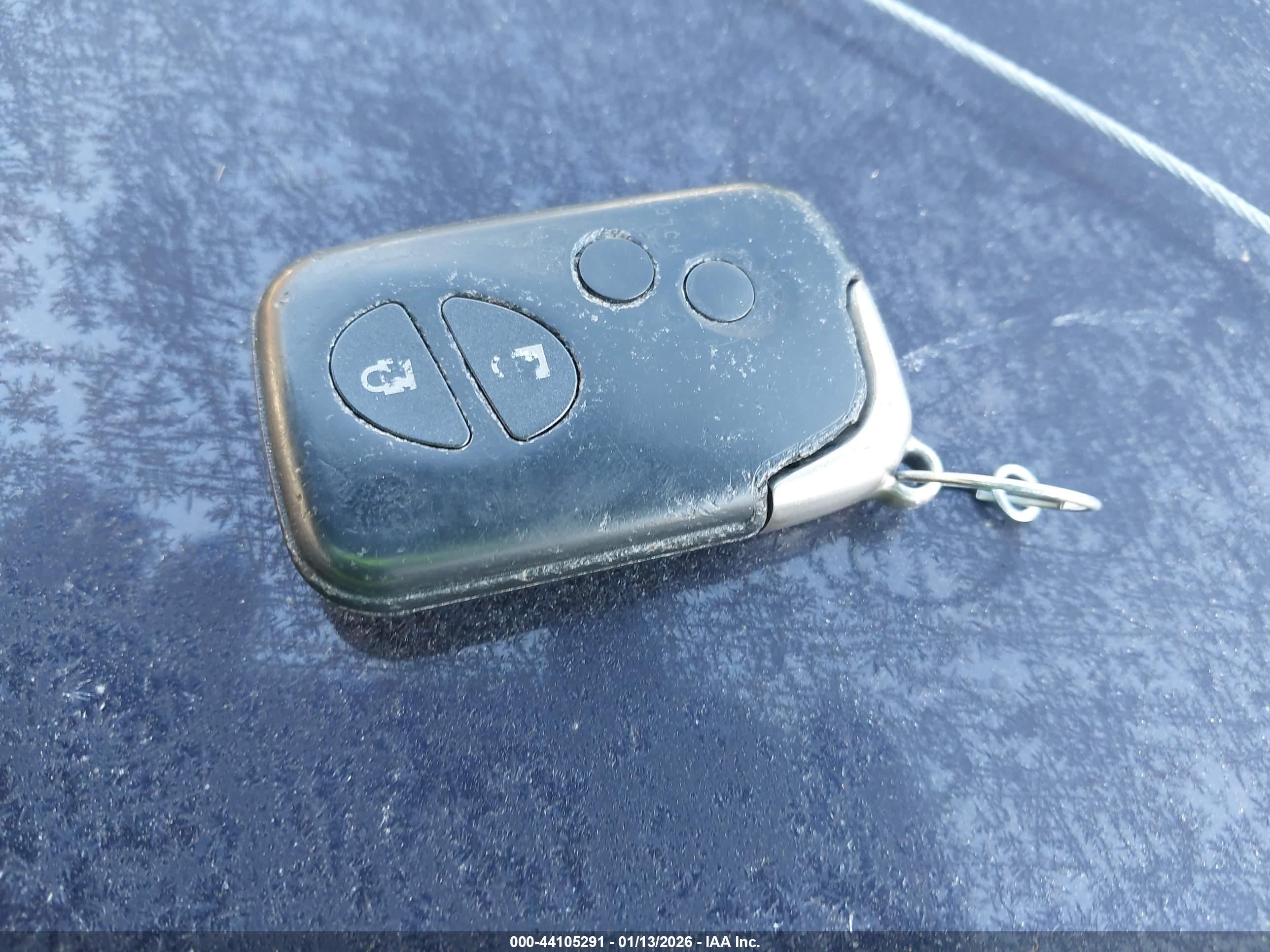 LEXUS ES image 11