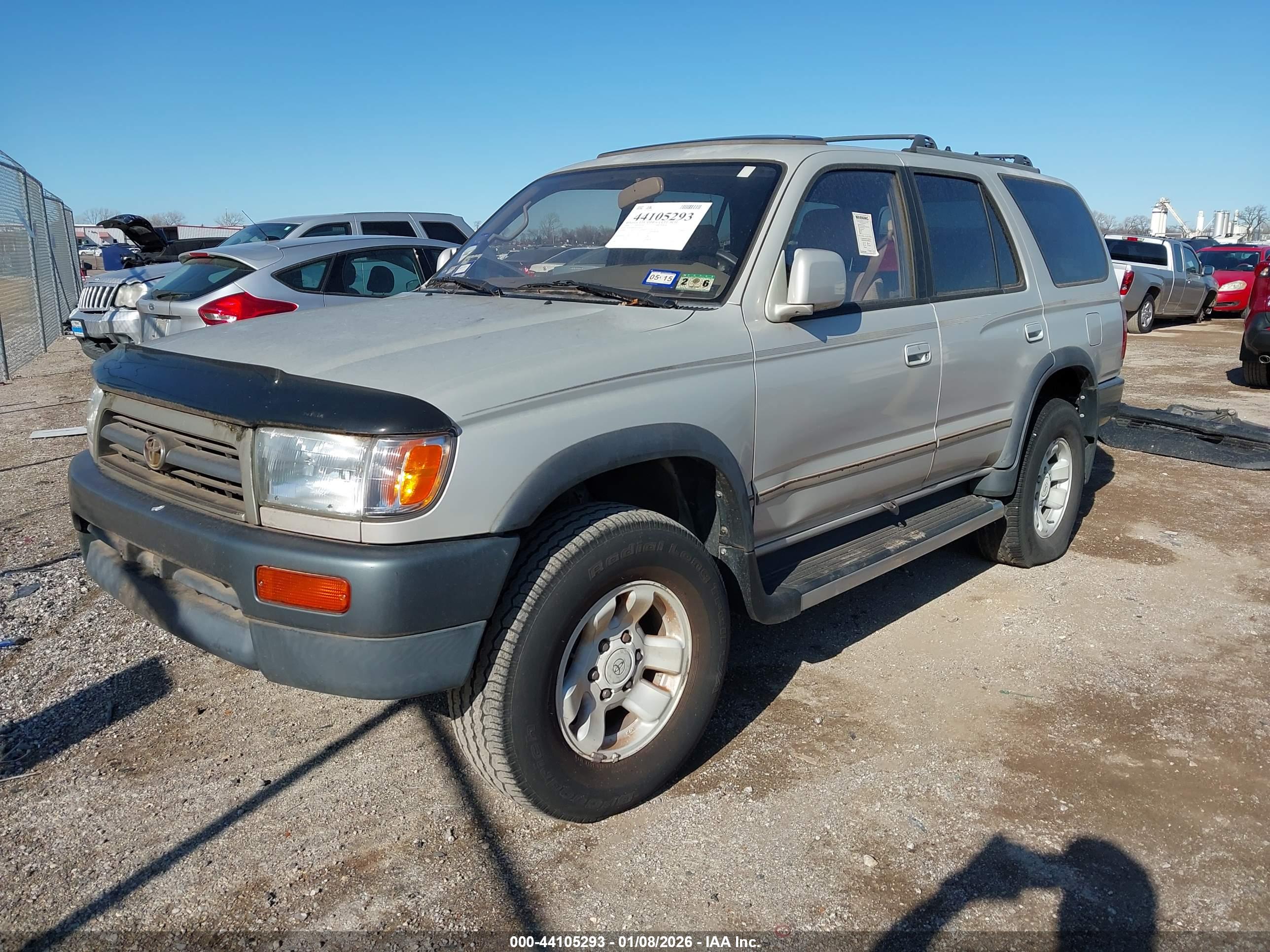 TOYOTA 4RUNNER image 2