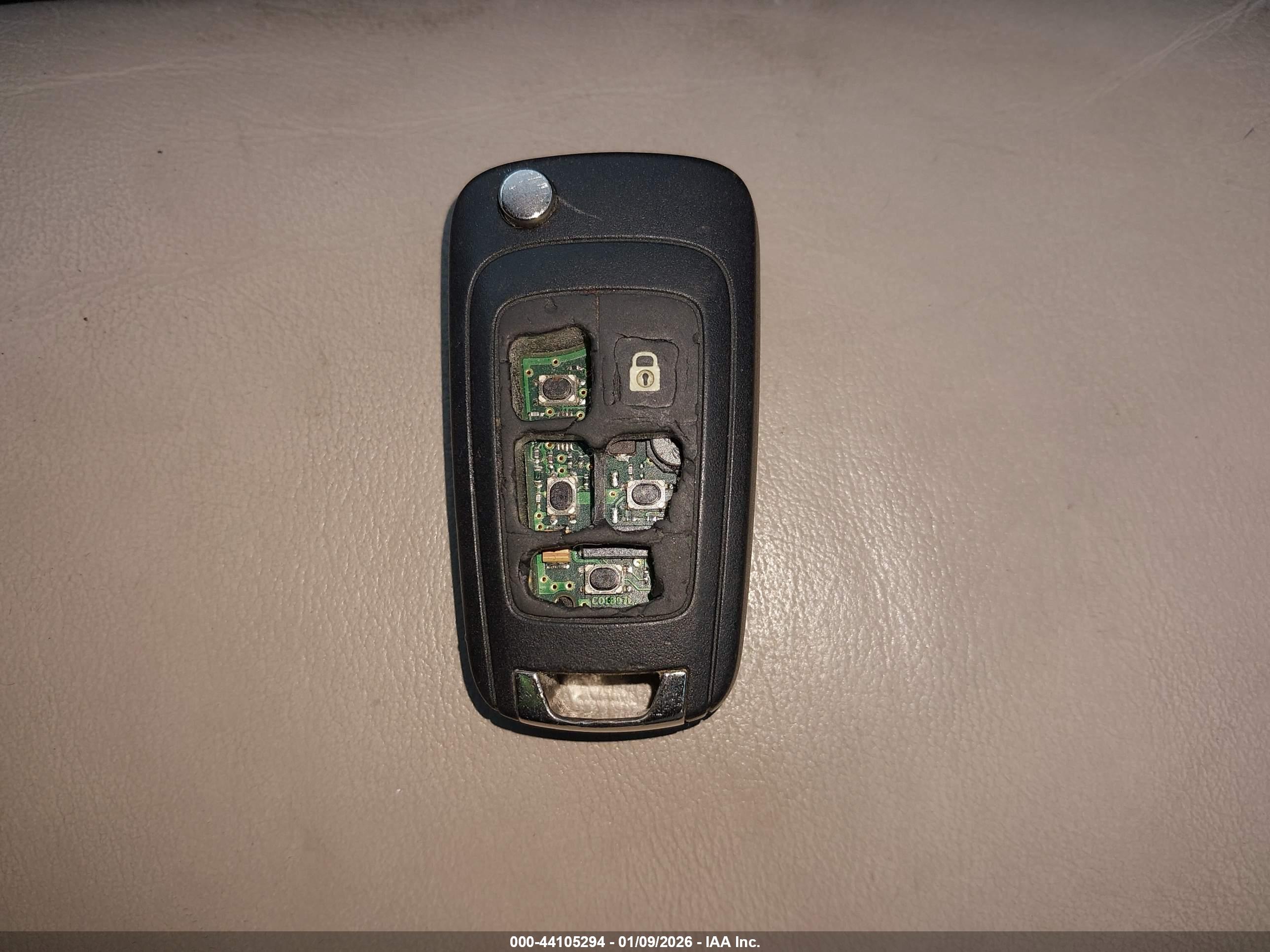 BUICK LACROSSE image 11