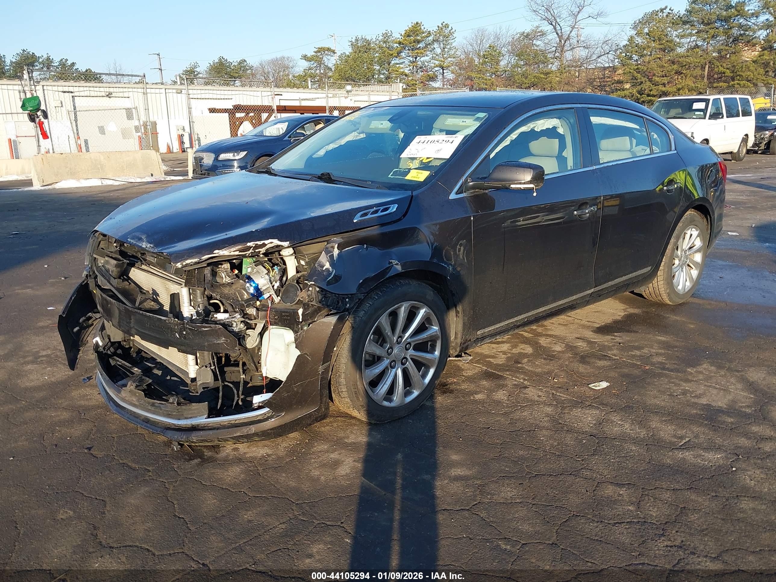 BUICK LACROSSE image 2