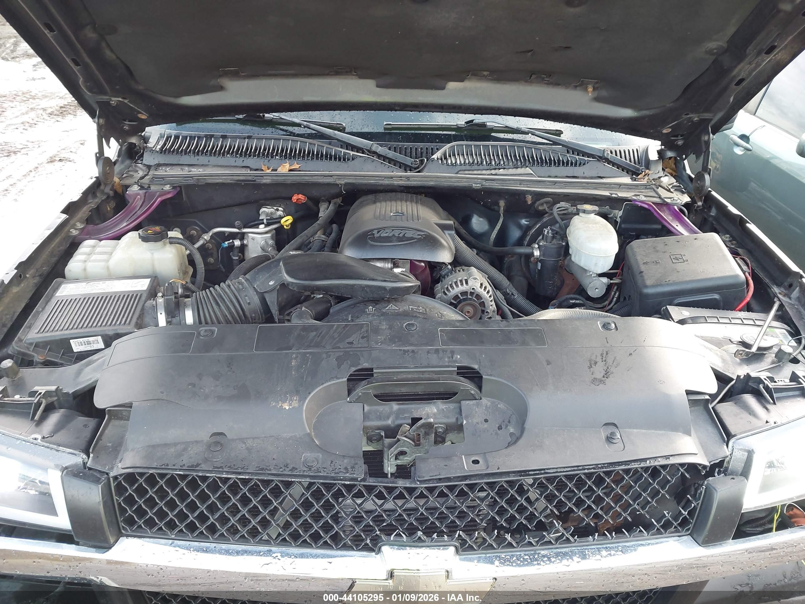 CHEVROLET SILVERADO image 10