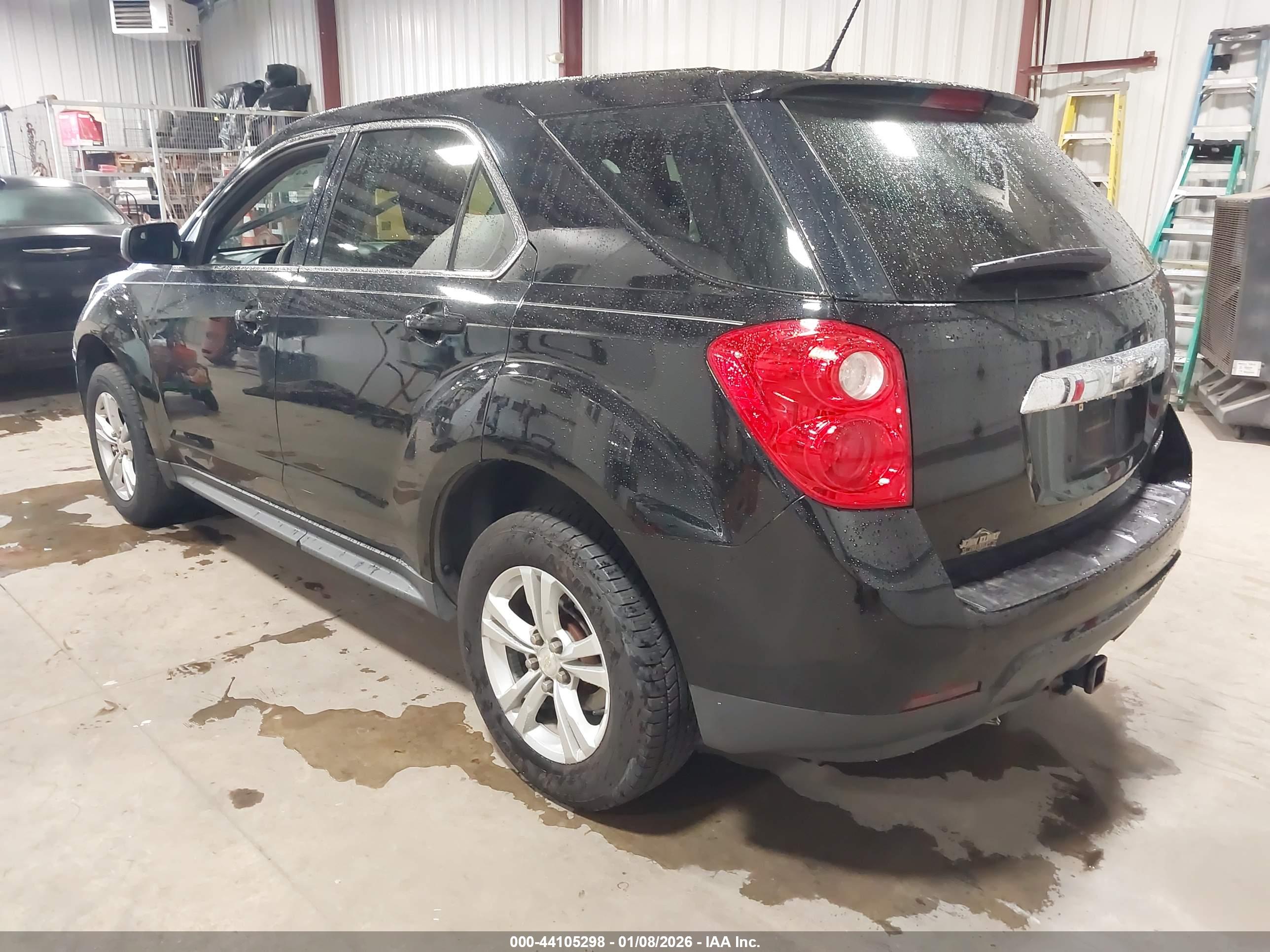 CHEVROLET EQUINOX image 3