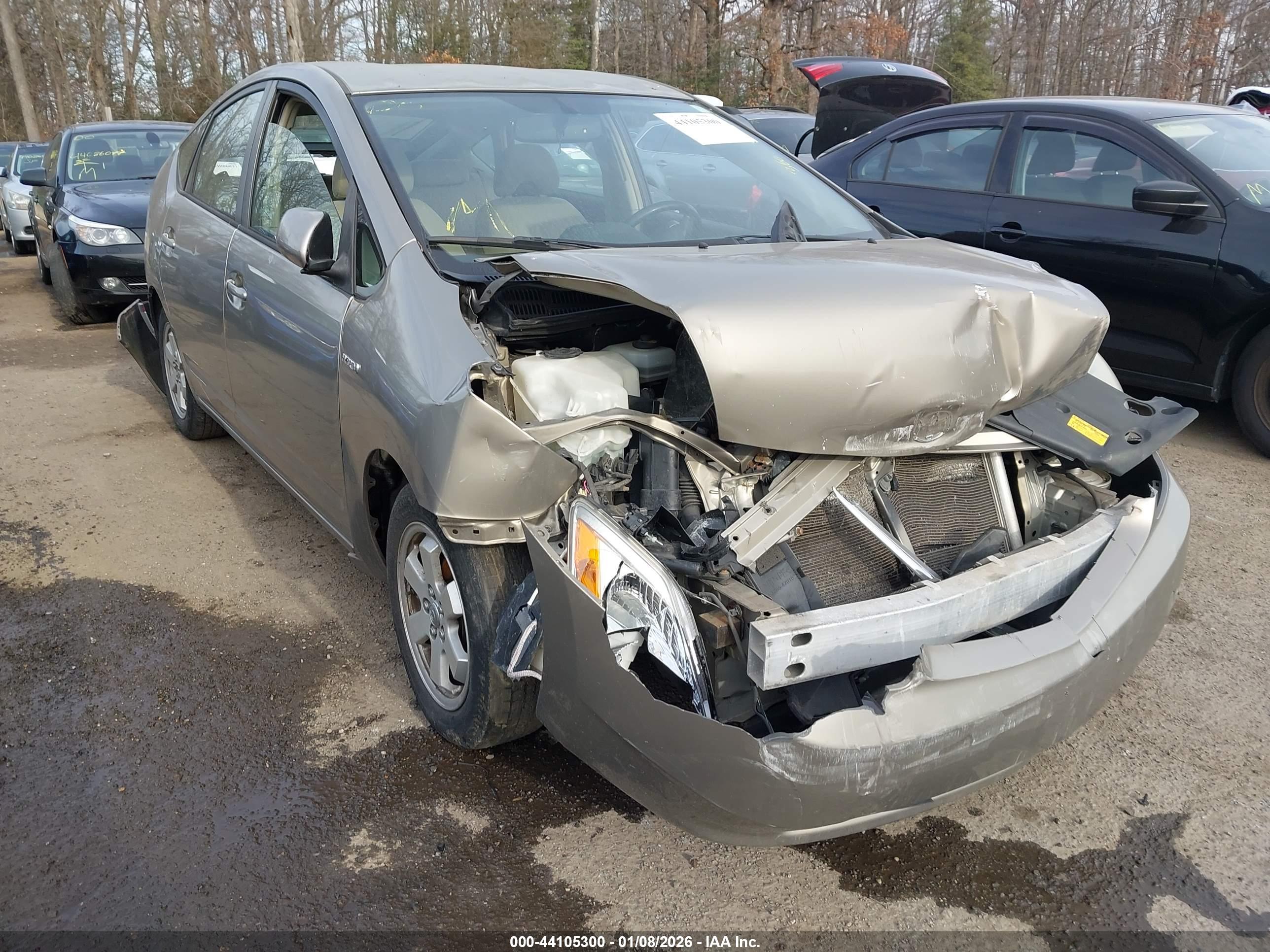 TOYOTA PRIUS image 6