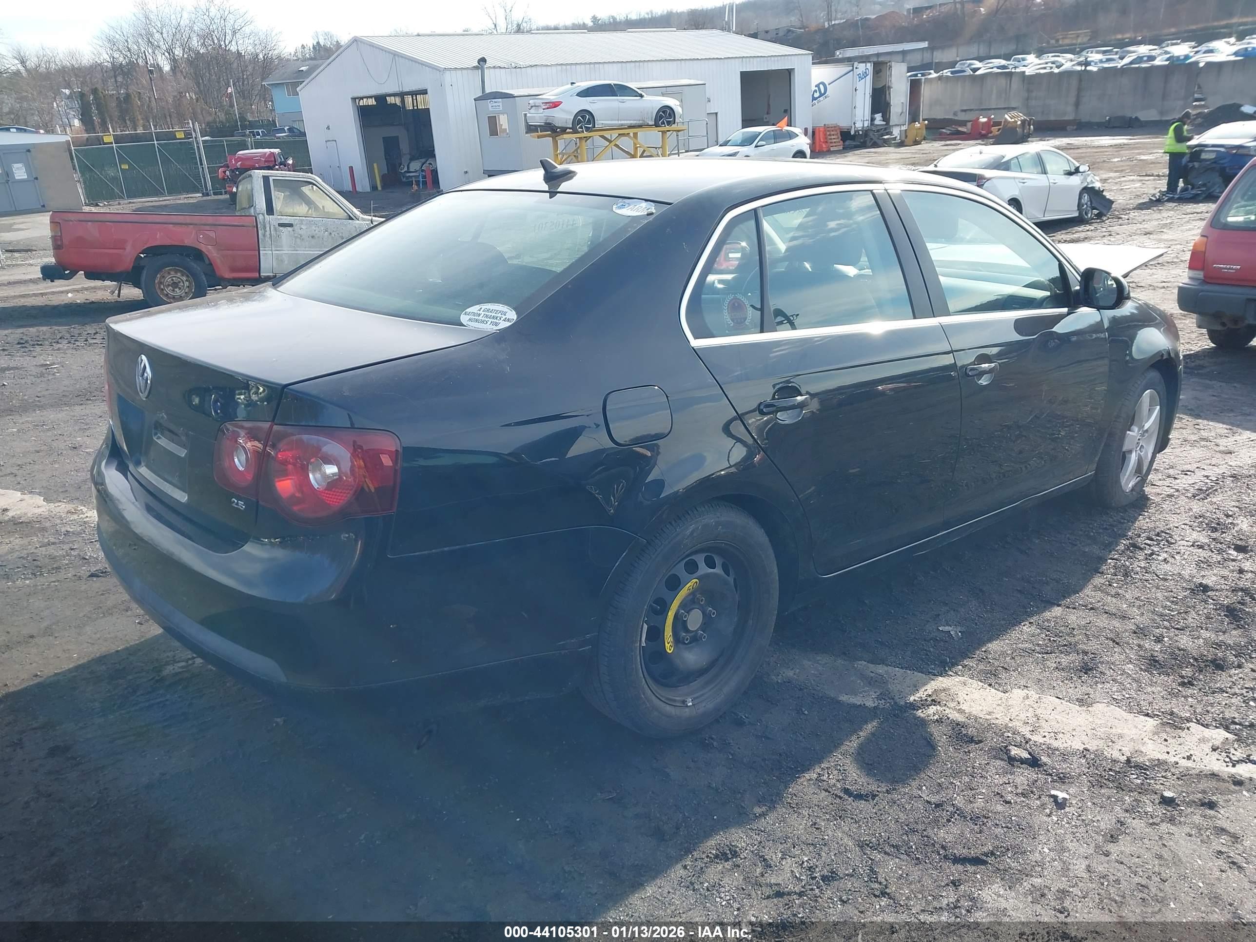 VOLKSWAGEN JETTA image 4