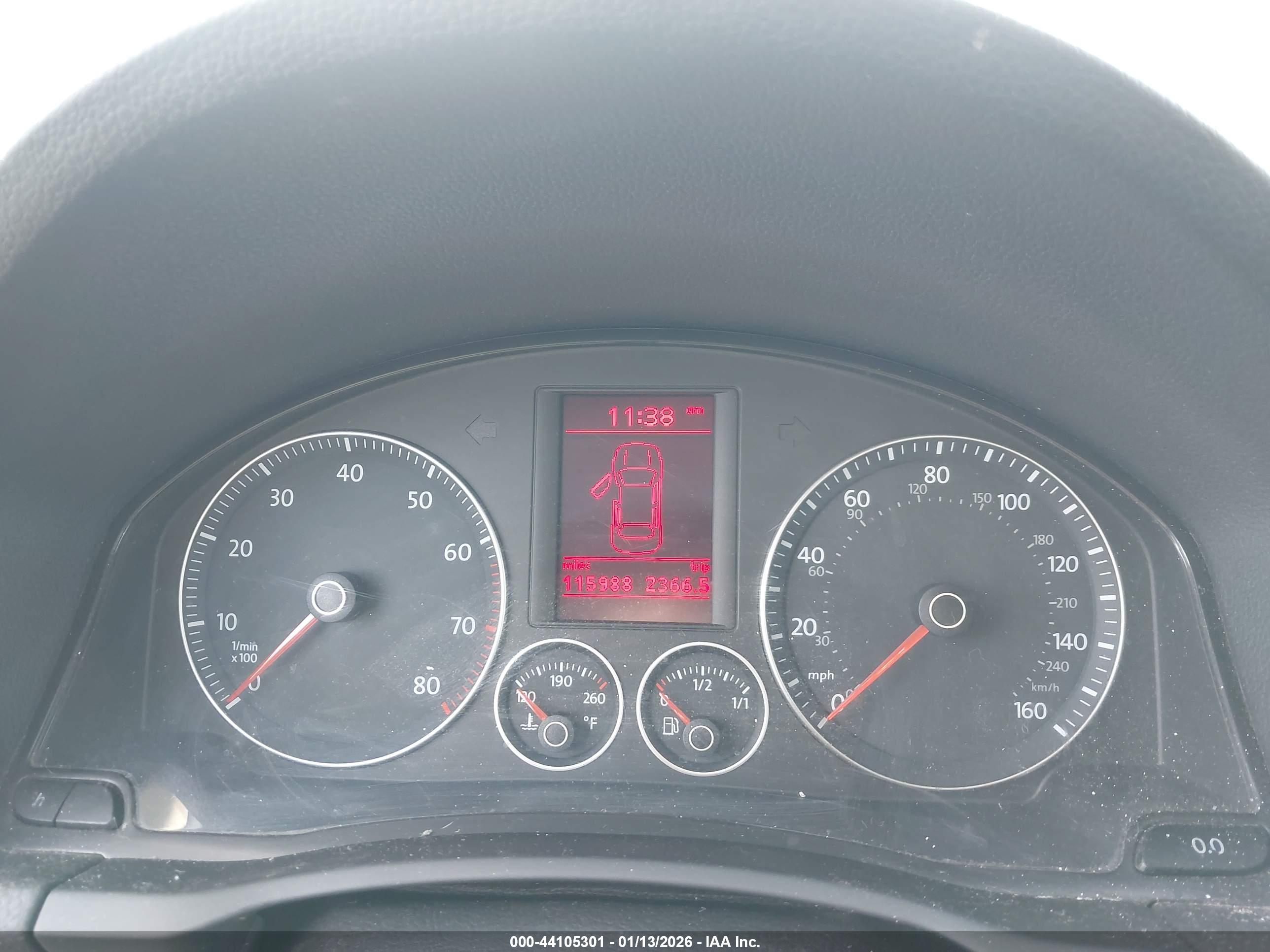 VOLKSWAGEN JETTA image 7
