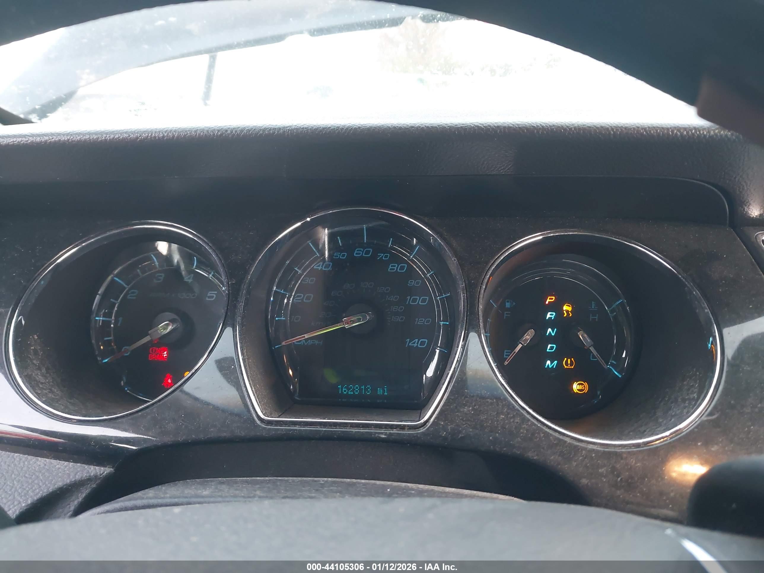 FORD TAURUS image 7