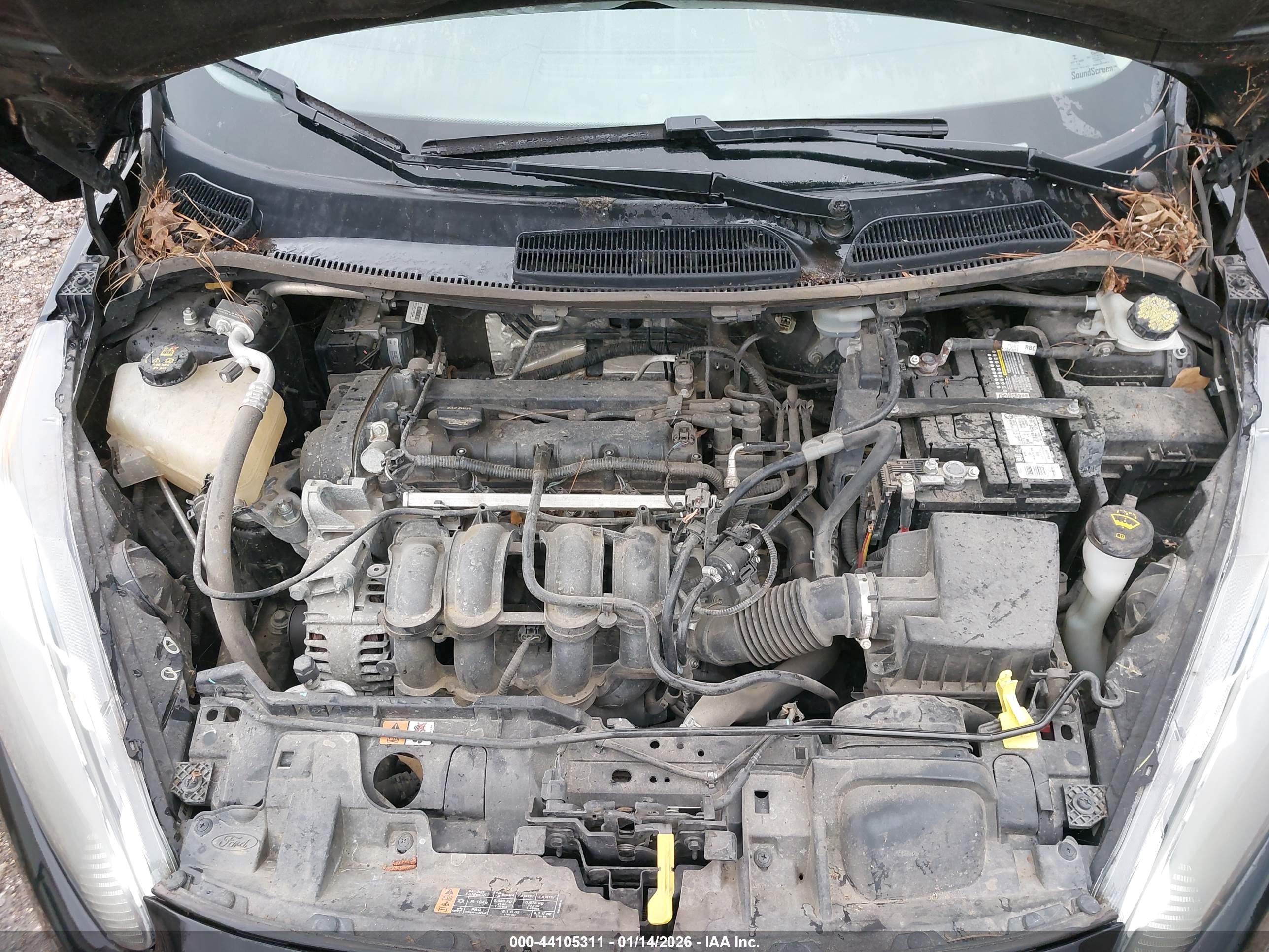 FORD FIESTA image 10