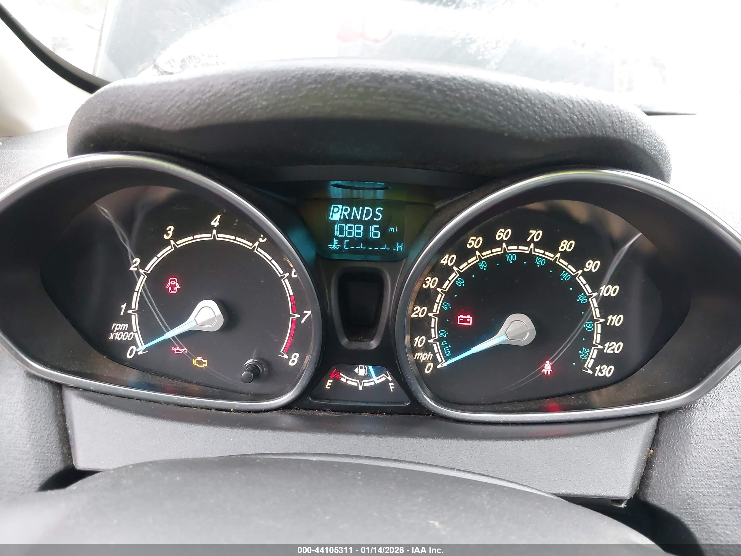FORD FIESTA image 7