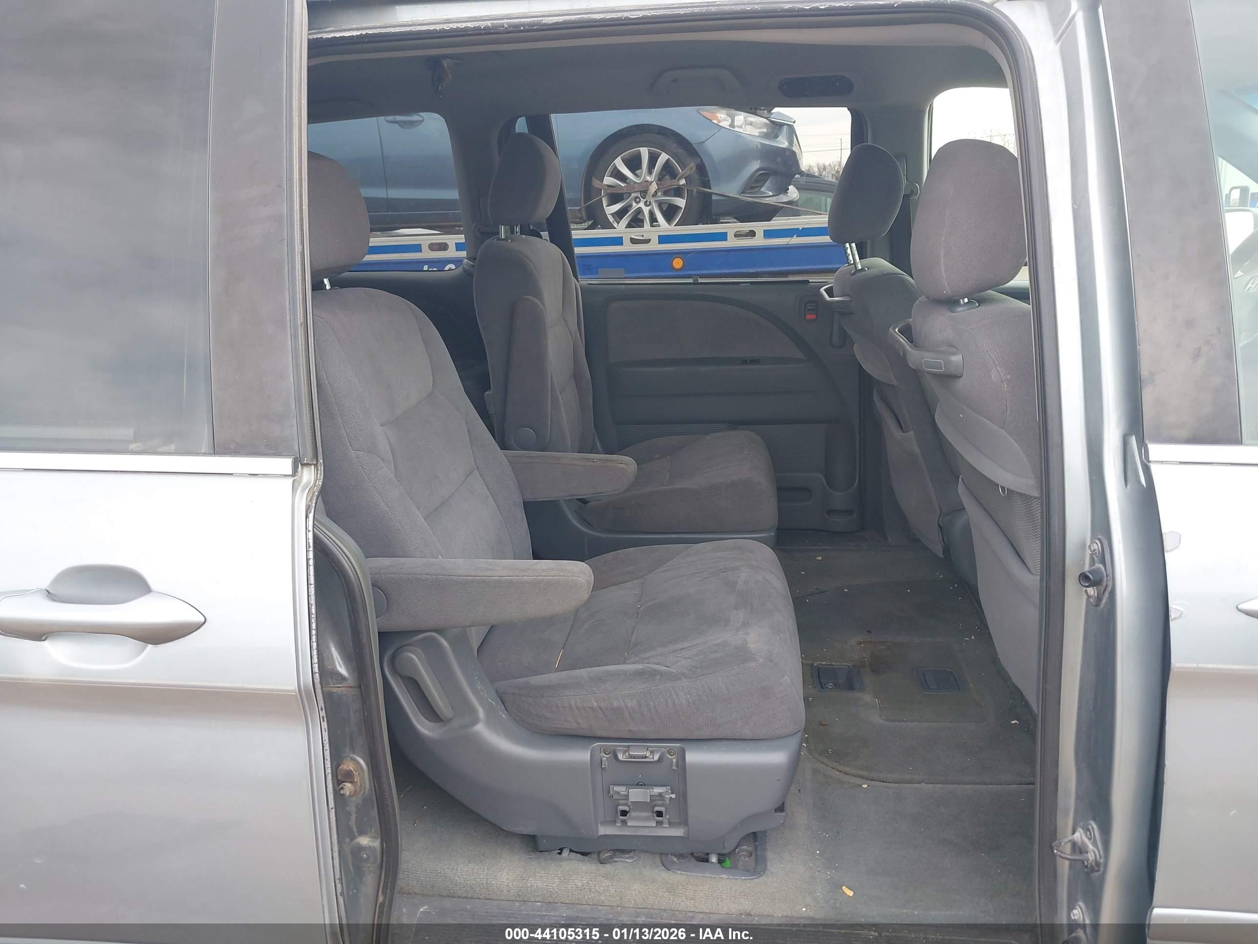 HONDA ODYSSEY image 8