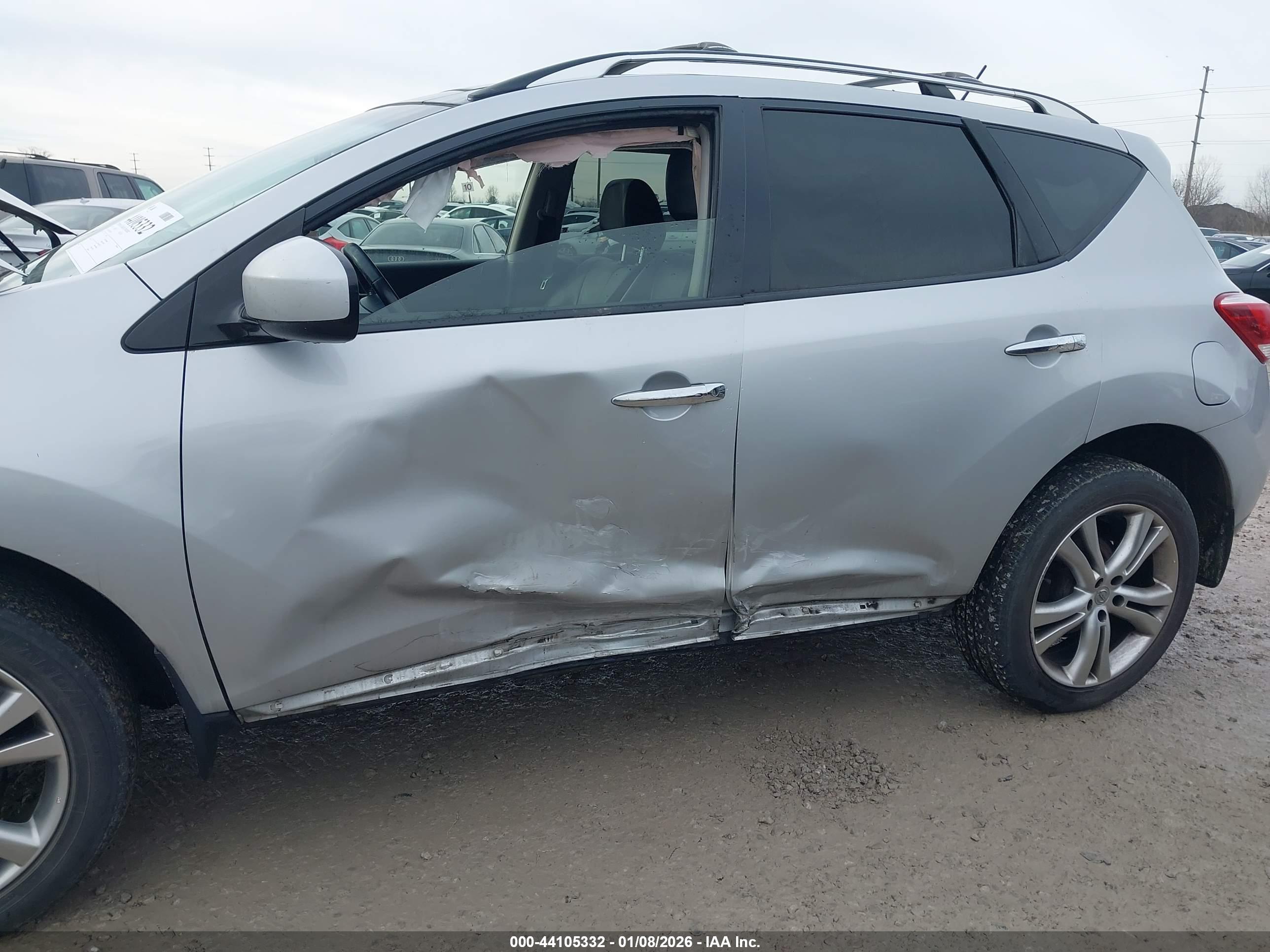 NISSAN MURANO image 6