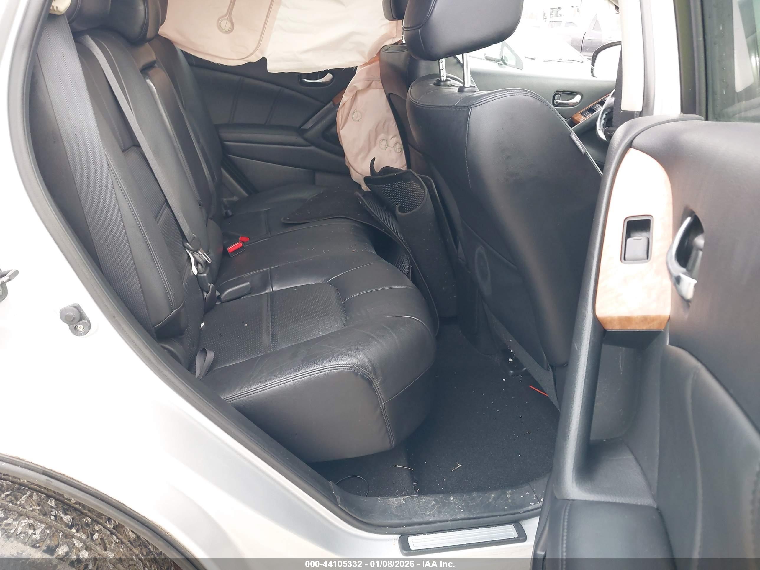 NISSAN MURANO image 8
