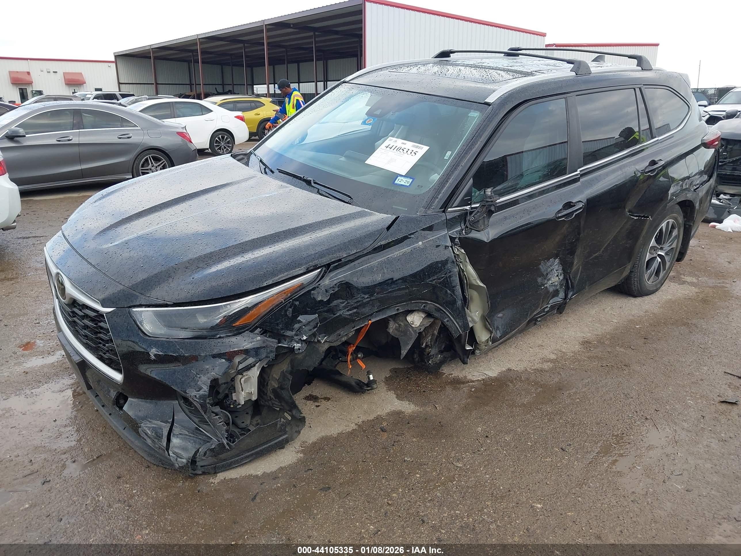 TOYOTA HIGHLANDER image 2