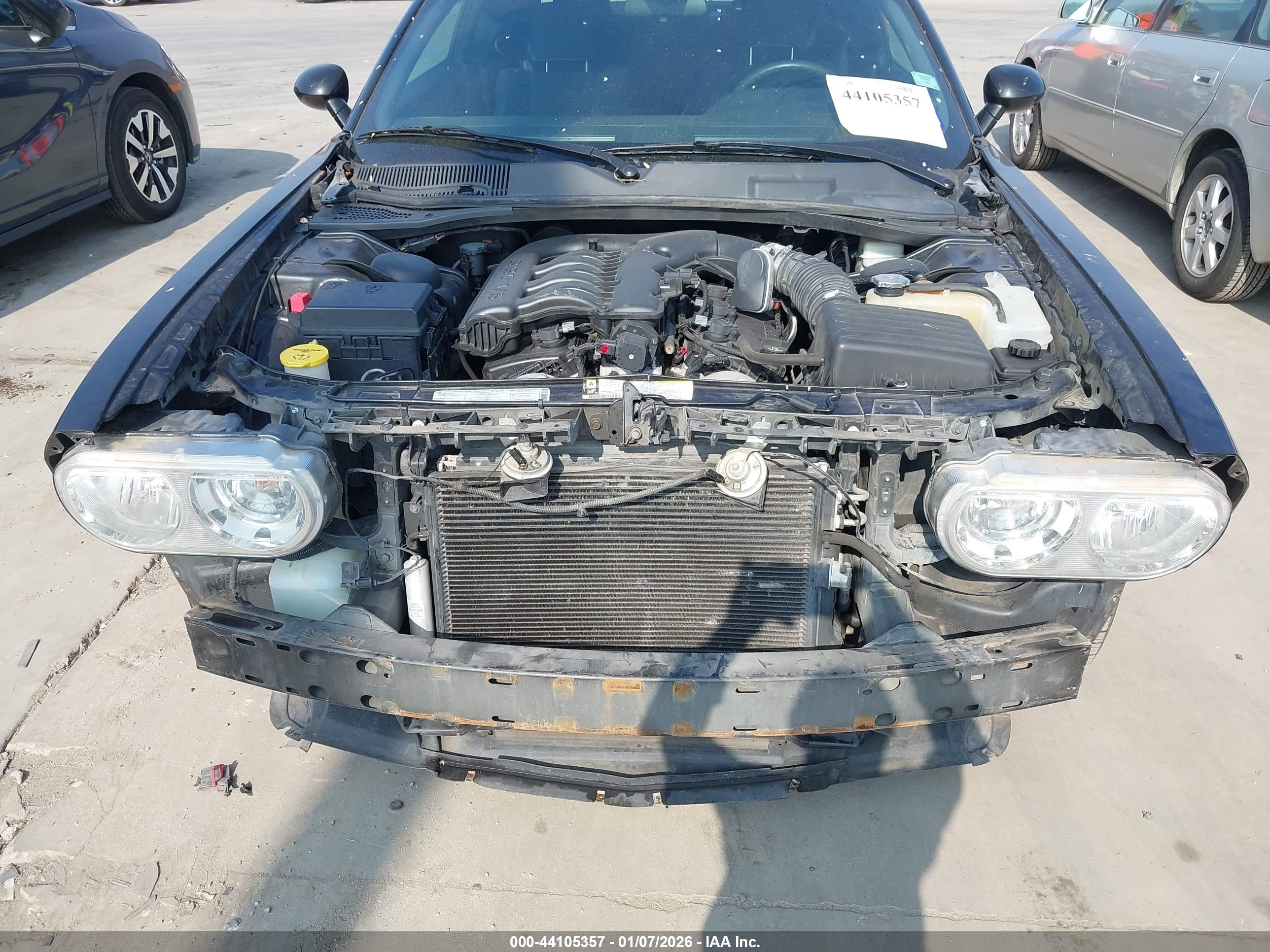 DODGE CHALLENGER image 6