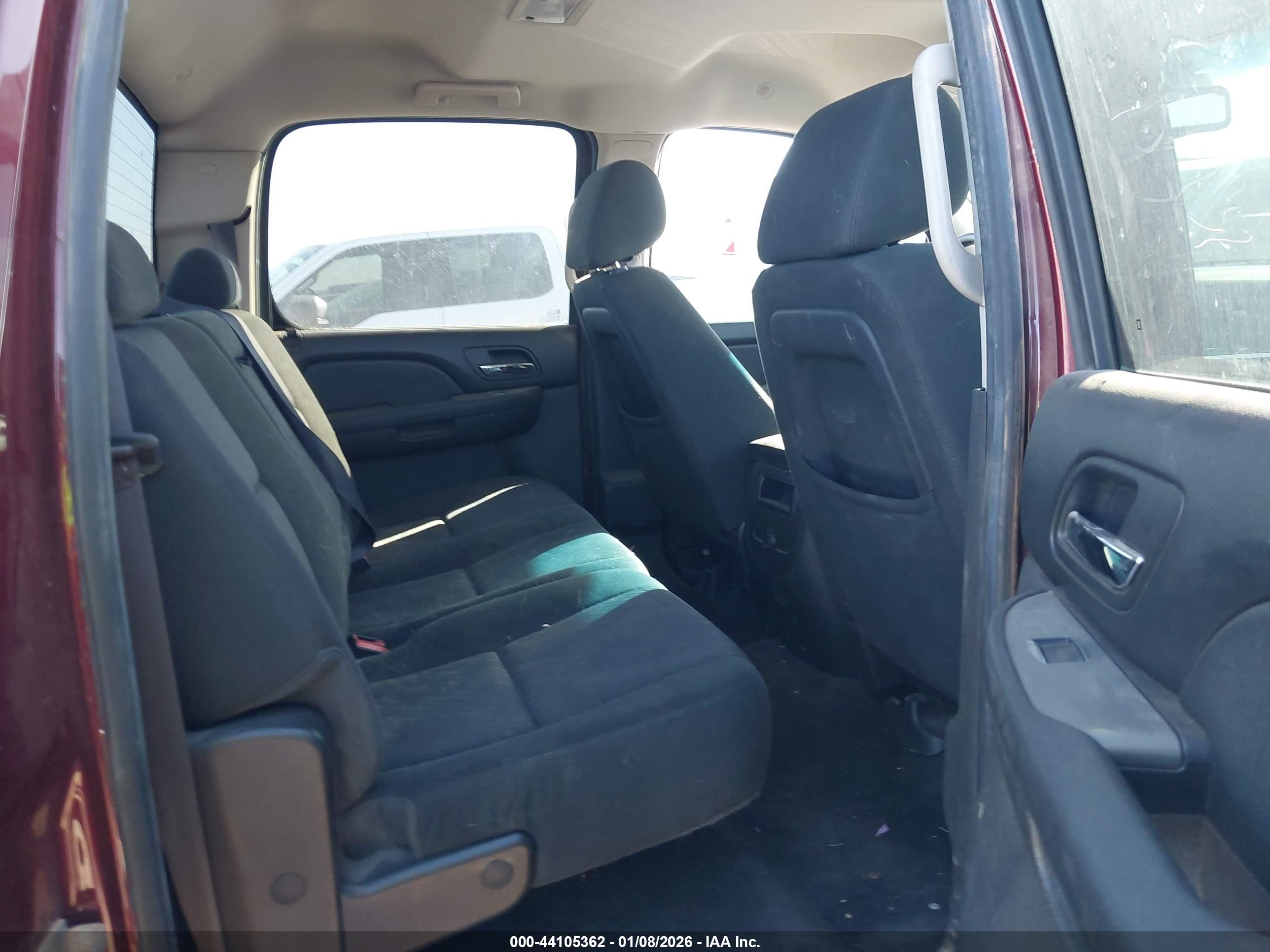 GMC SIERRA image 8