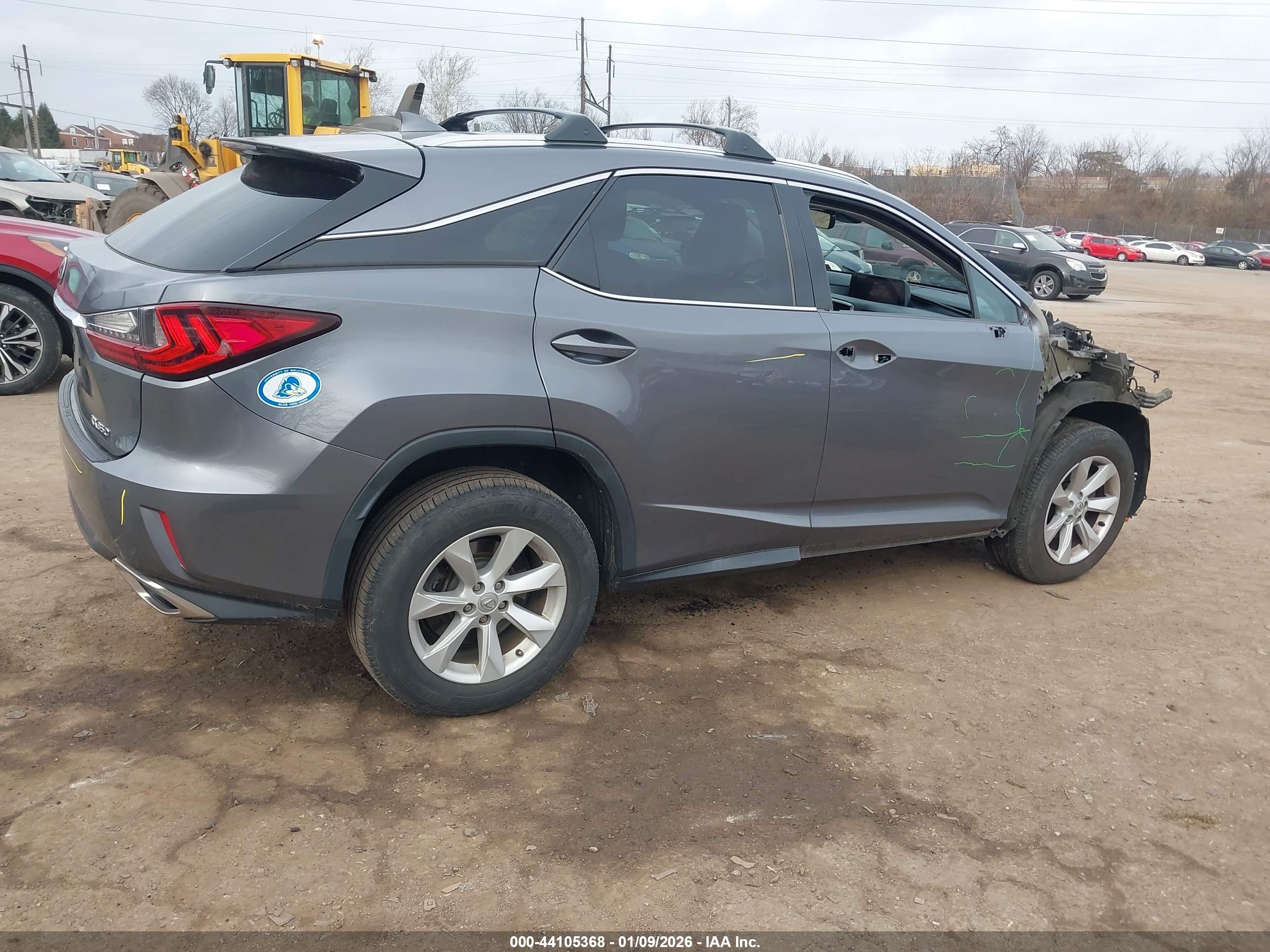 LEXUS RX image 4