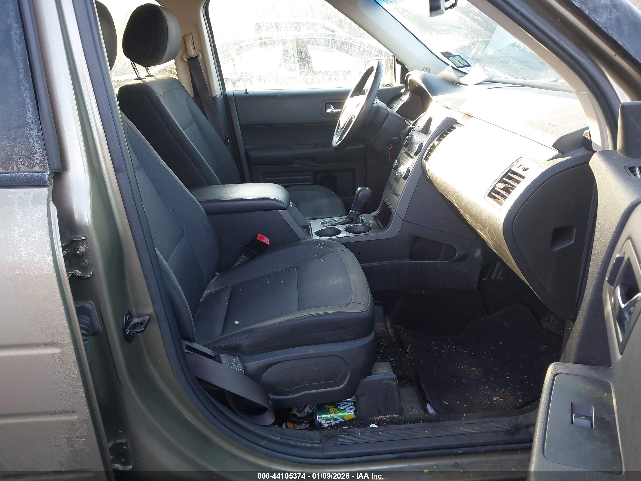 FORD FLEX image 5