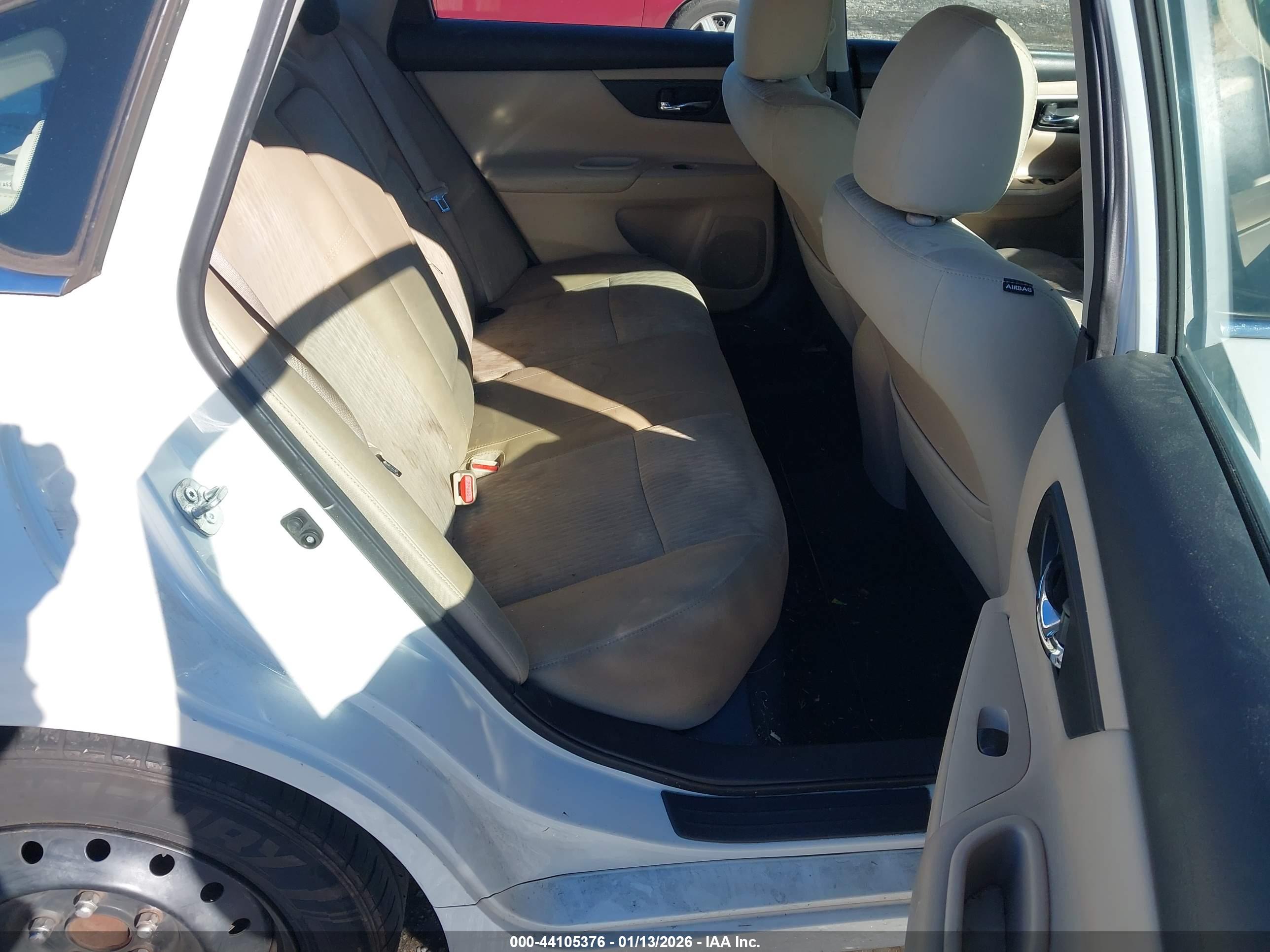 NISSAN ALTIMA image 8