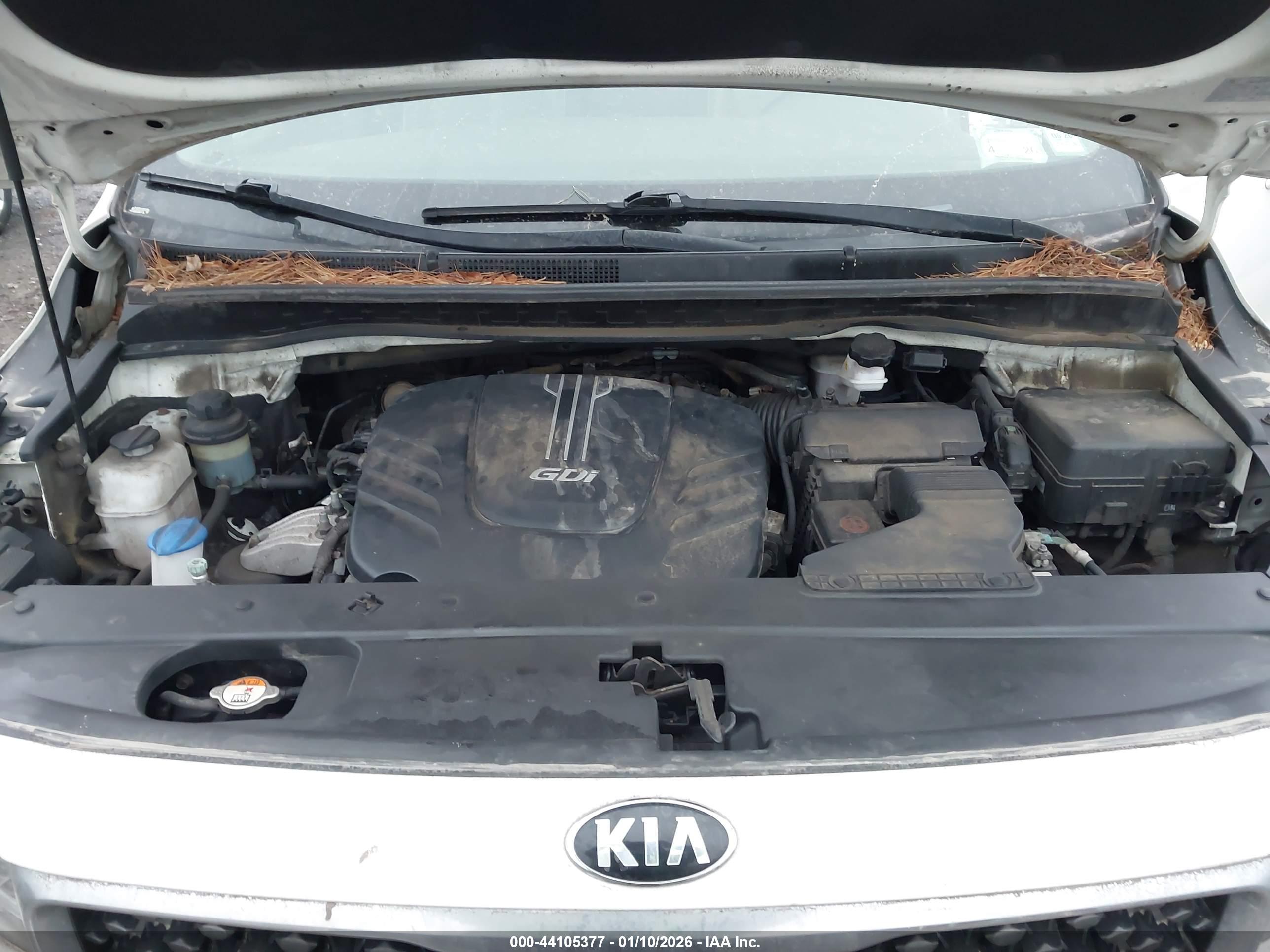 KIA SEDONA image 10
