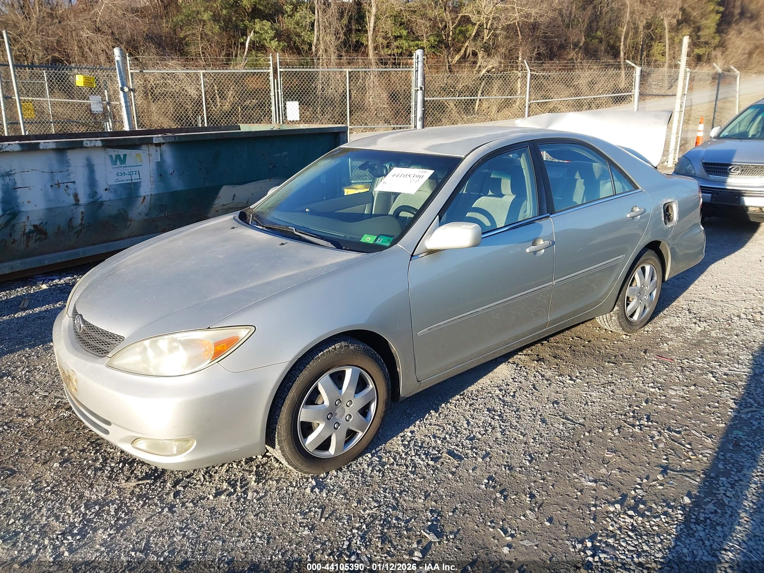 TOYOTA CAMRY image 2