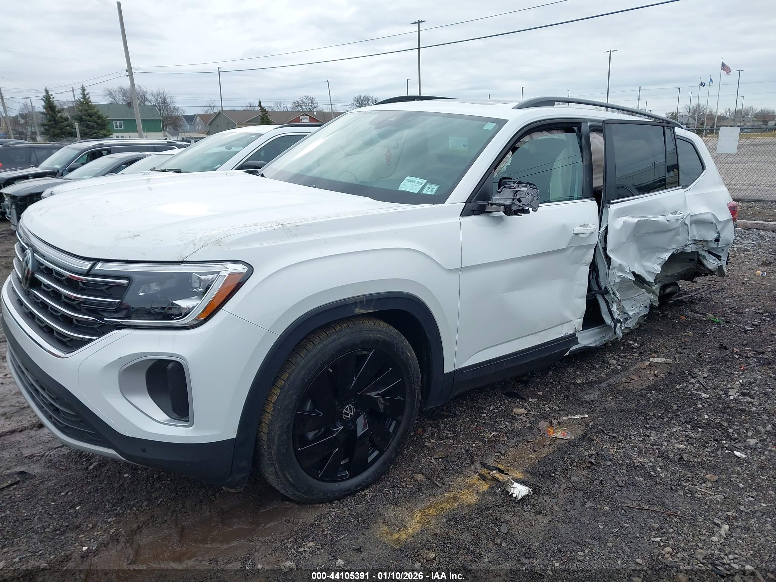 VOLKSWAGEN ATLAS image 2