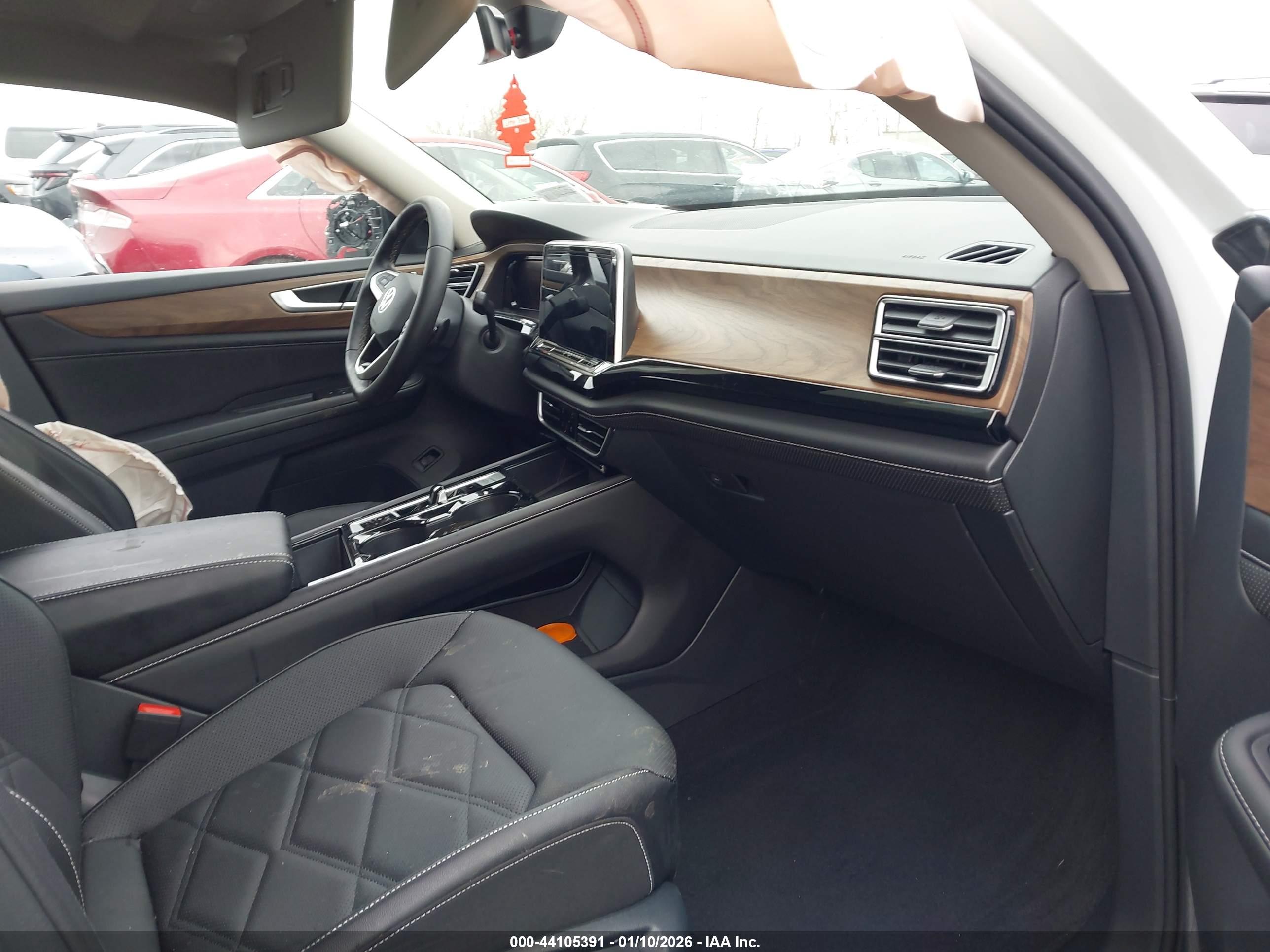 VOLKSWAGEN ATLAS image 5