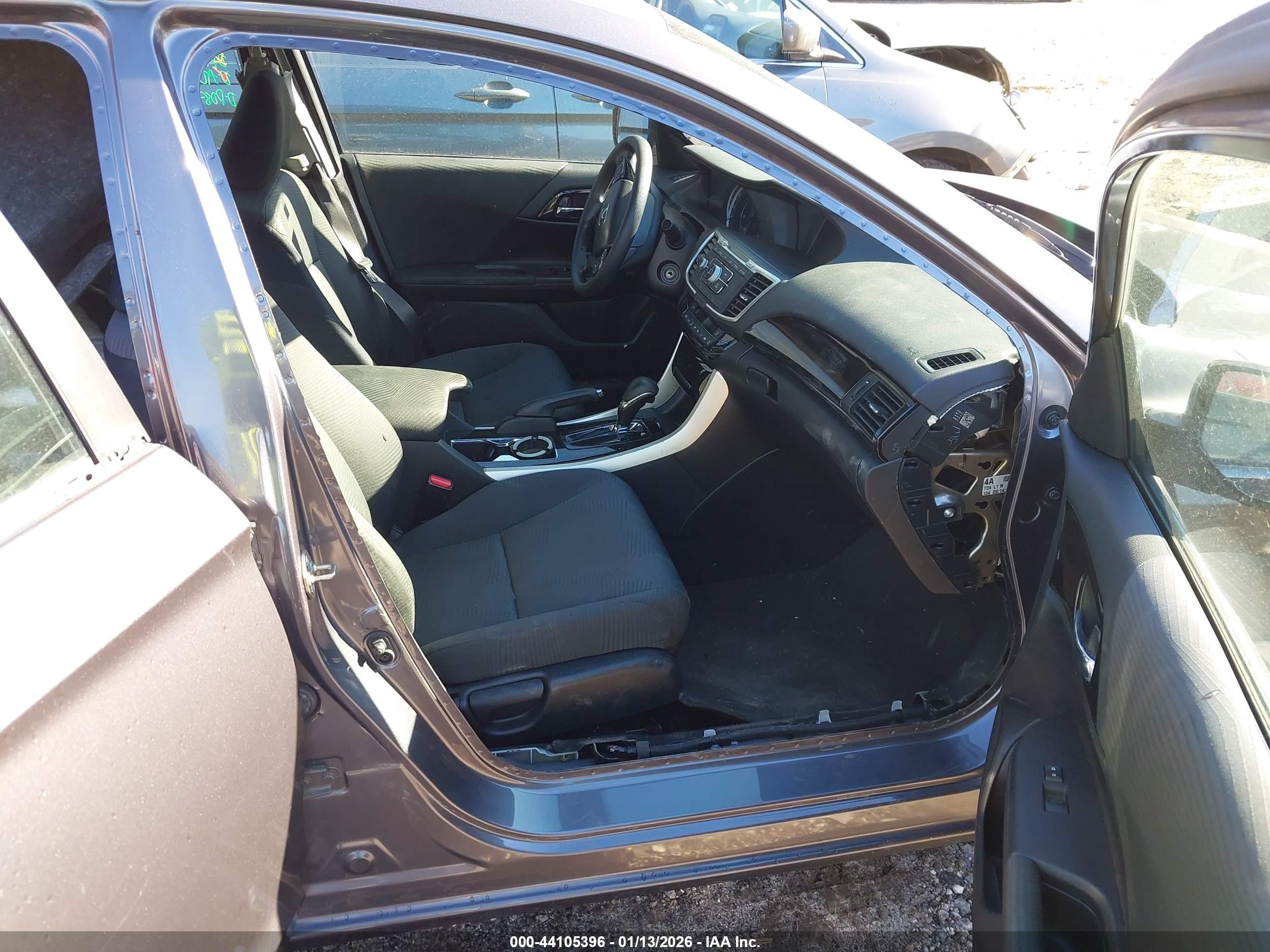HONDA ACCORD image 5
