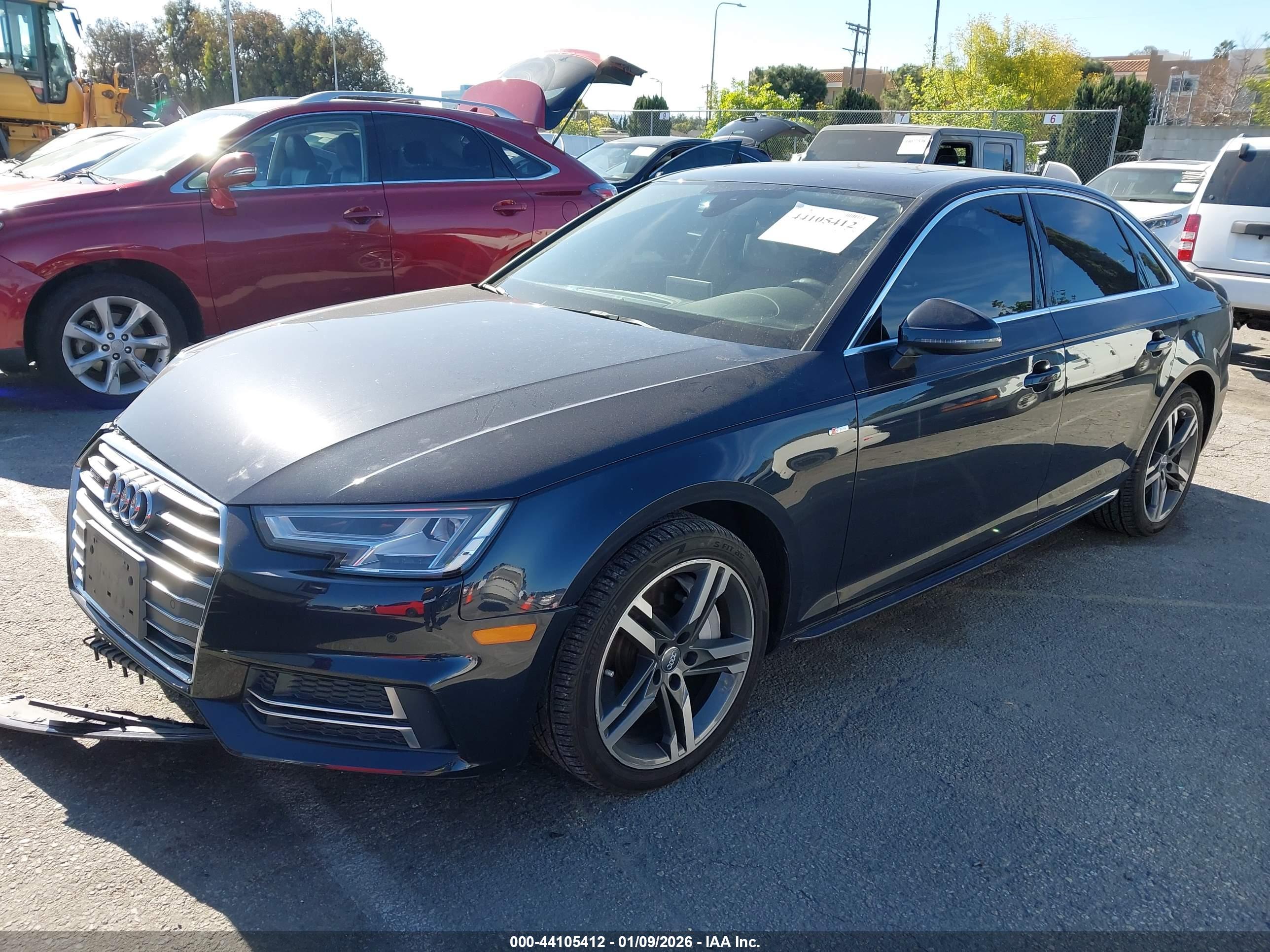 AUDI A4 image 2
