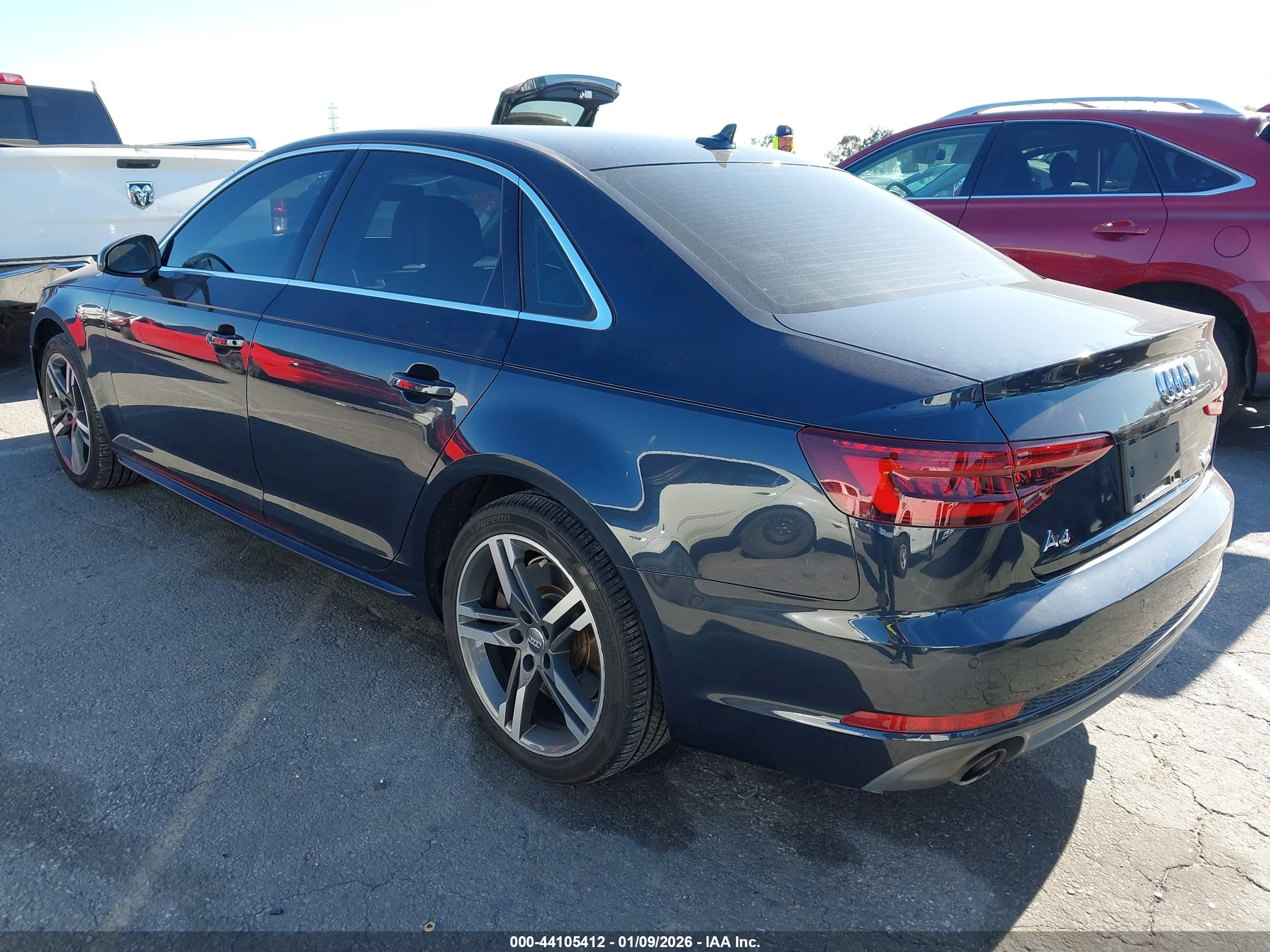 AUDI A4 image 3