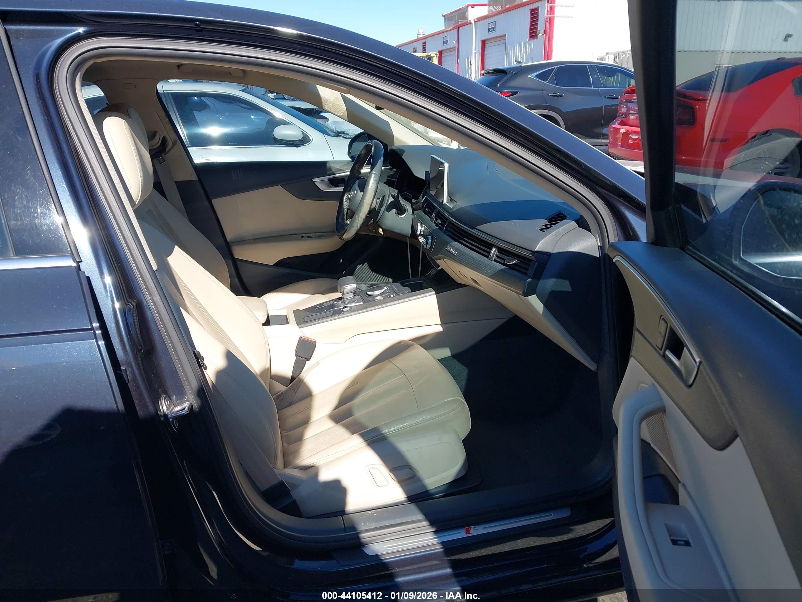 AUDI A4 image 5
