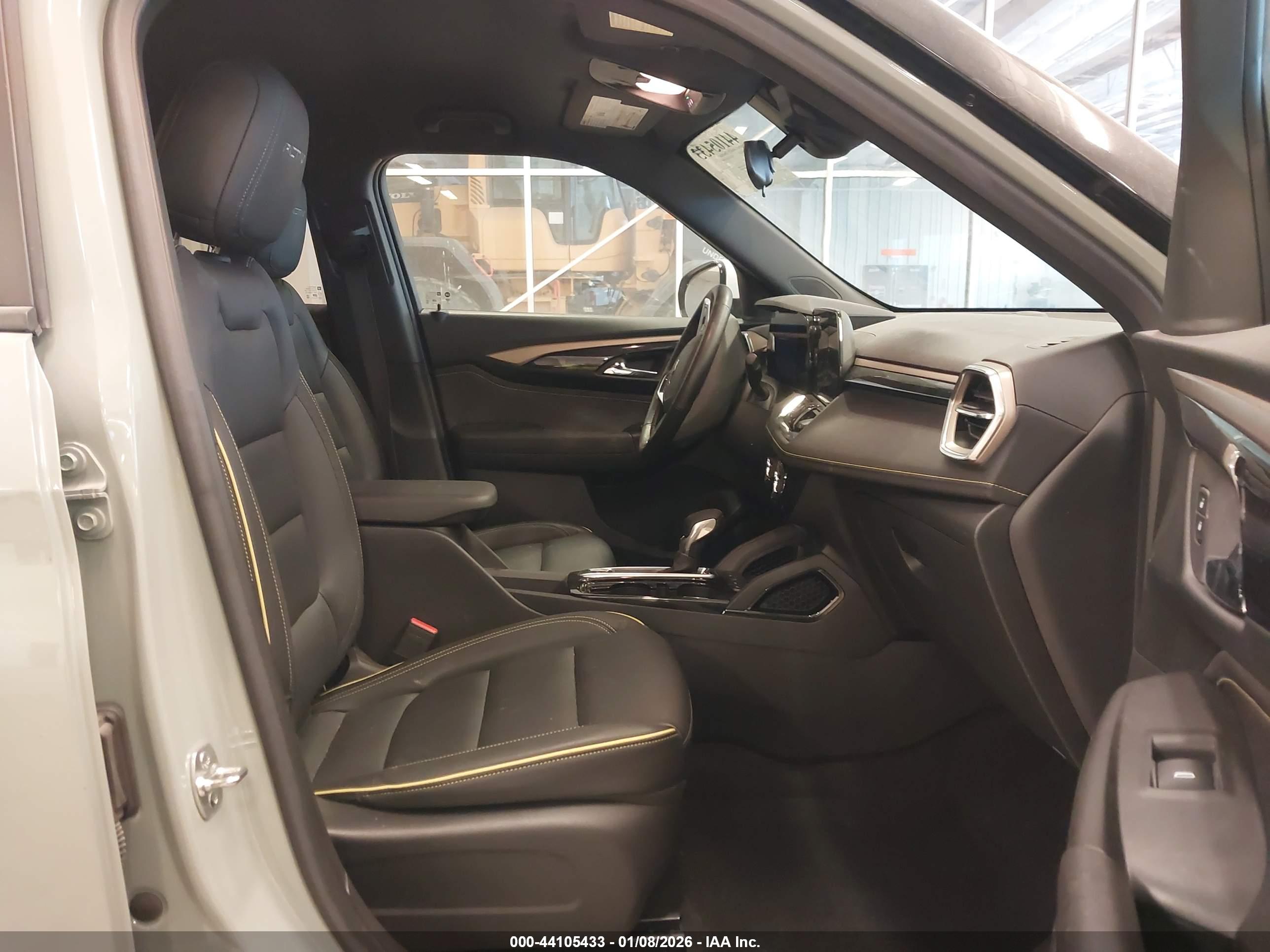 CHEVROLET TRAILBLAZER image 5